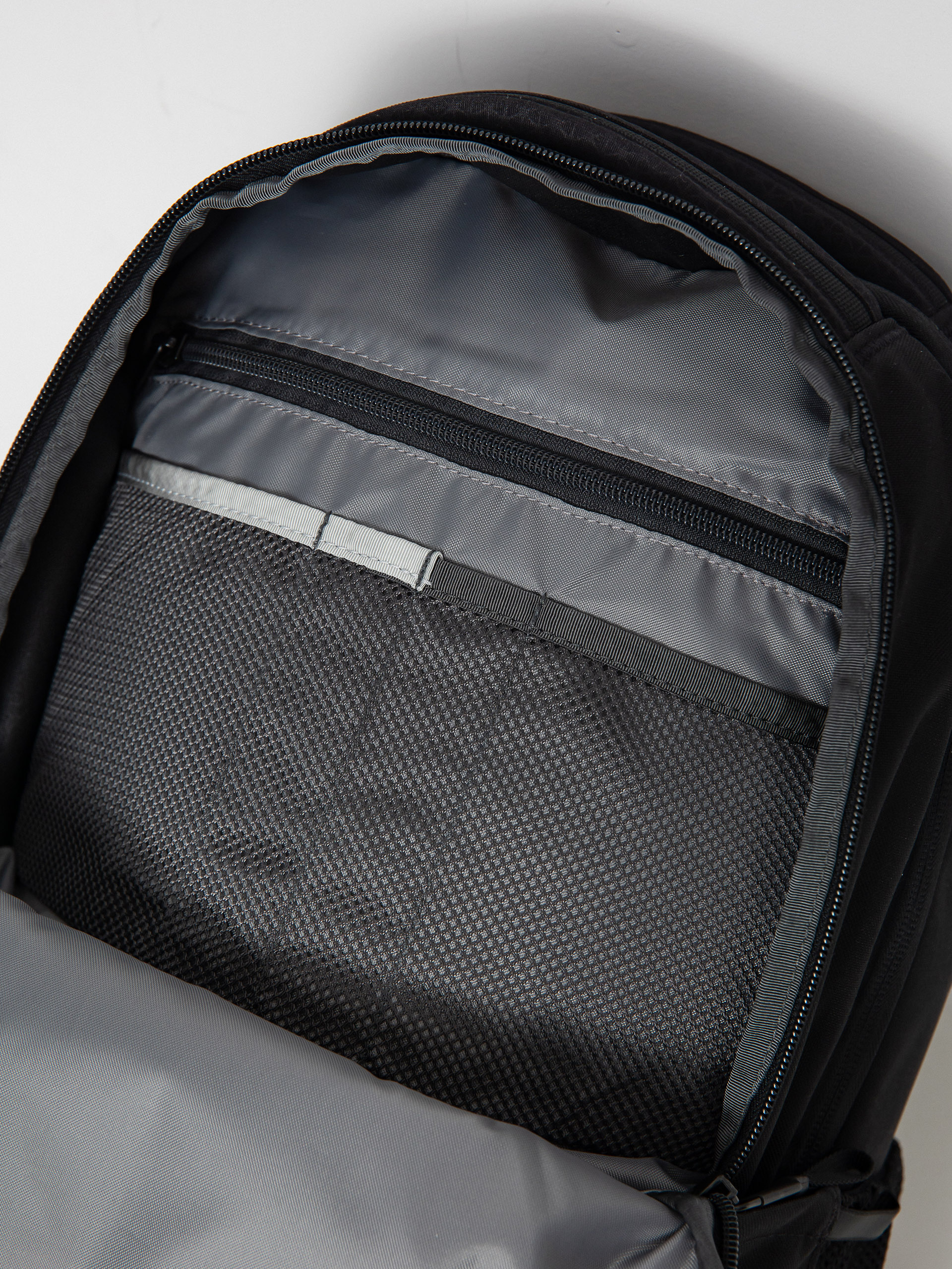 Batoh The North Face Vault (tnf black npf)