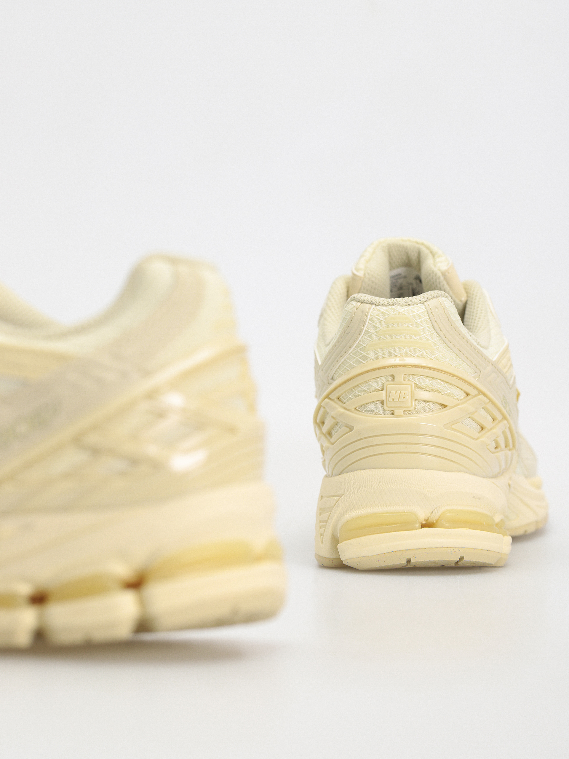 Boty New Balance 1906 (beige)