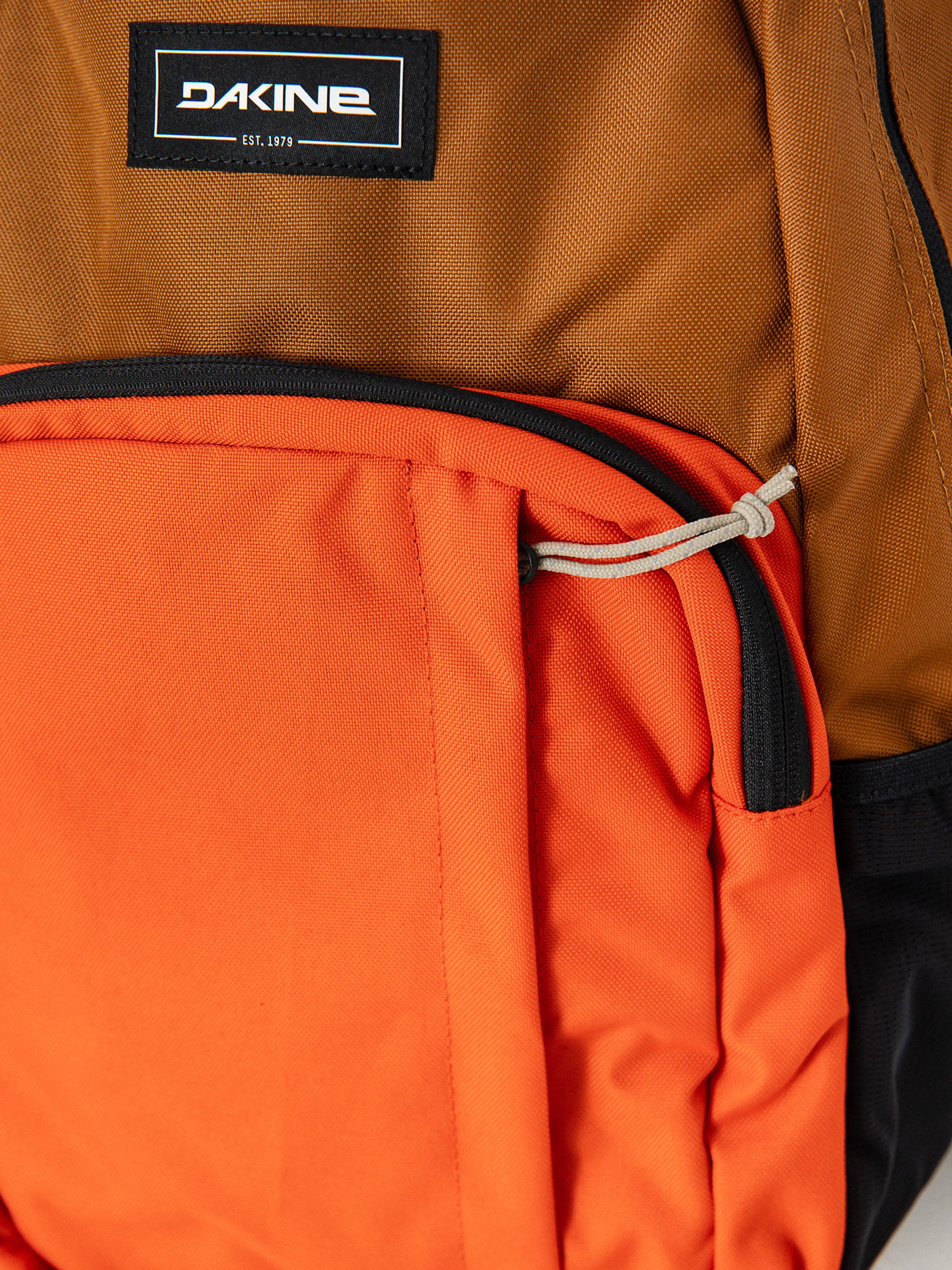 Batoh Dakine Campus Pack 18L (pumpkin patch)