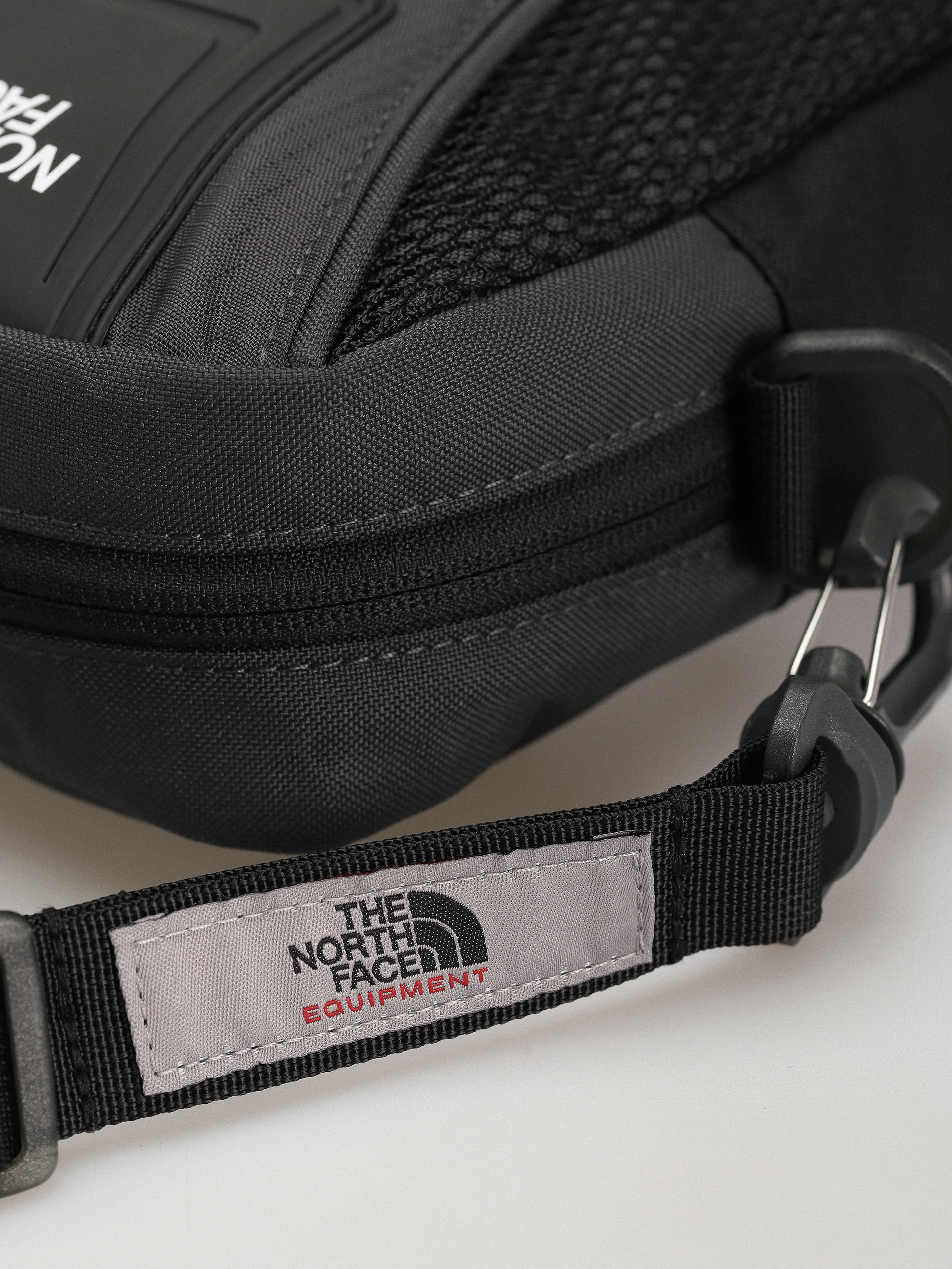 Taška The North Face Y2K Shoulder Bag (tnf black asphalt grey)