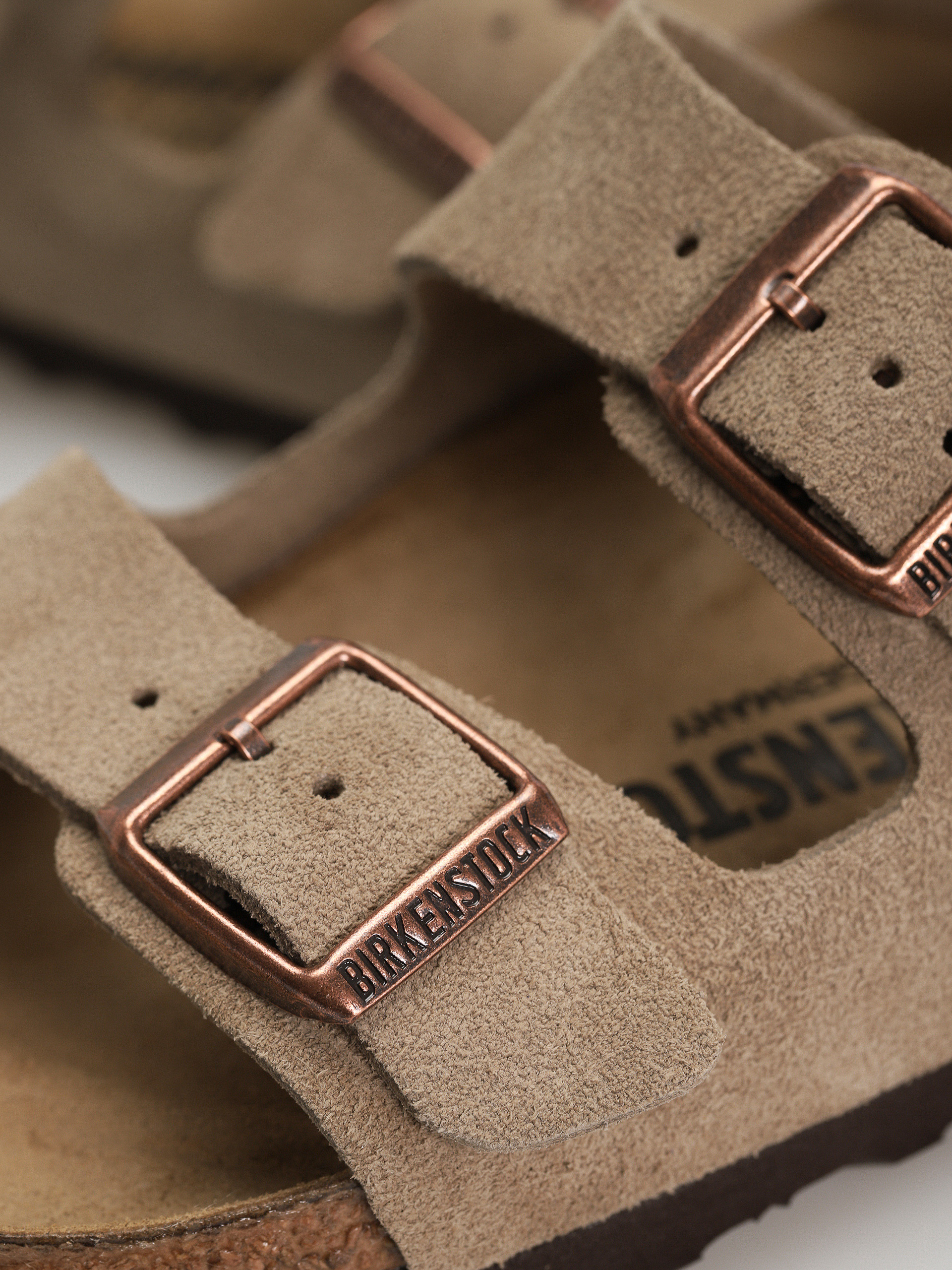 Plážovky Birkenstock Arizona Suede Leather Narrow Wmn (taupe)