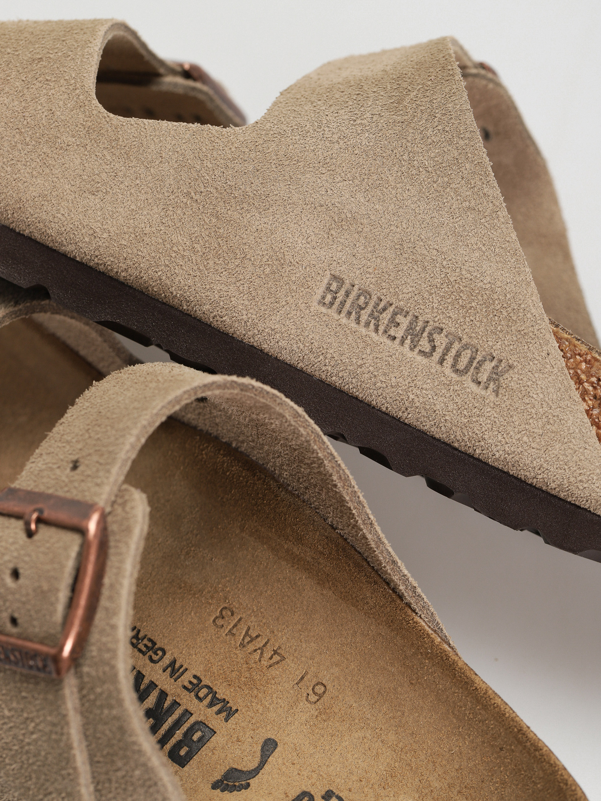 Plážovky Birkenstock Arizona Suede Leather Narrow Wmn (taupe)