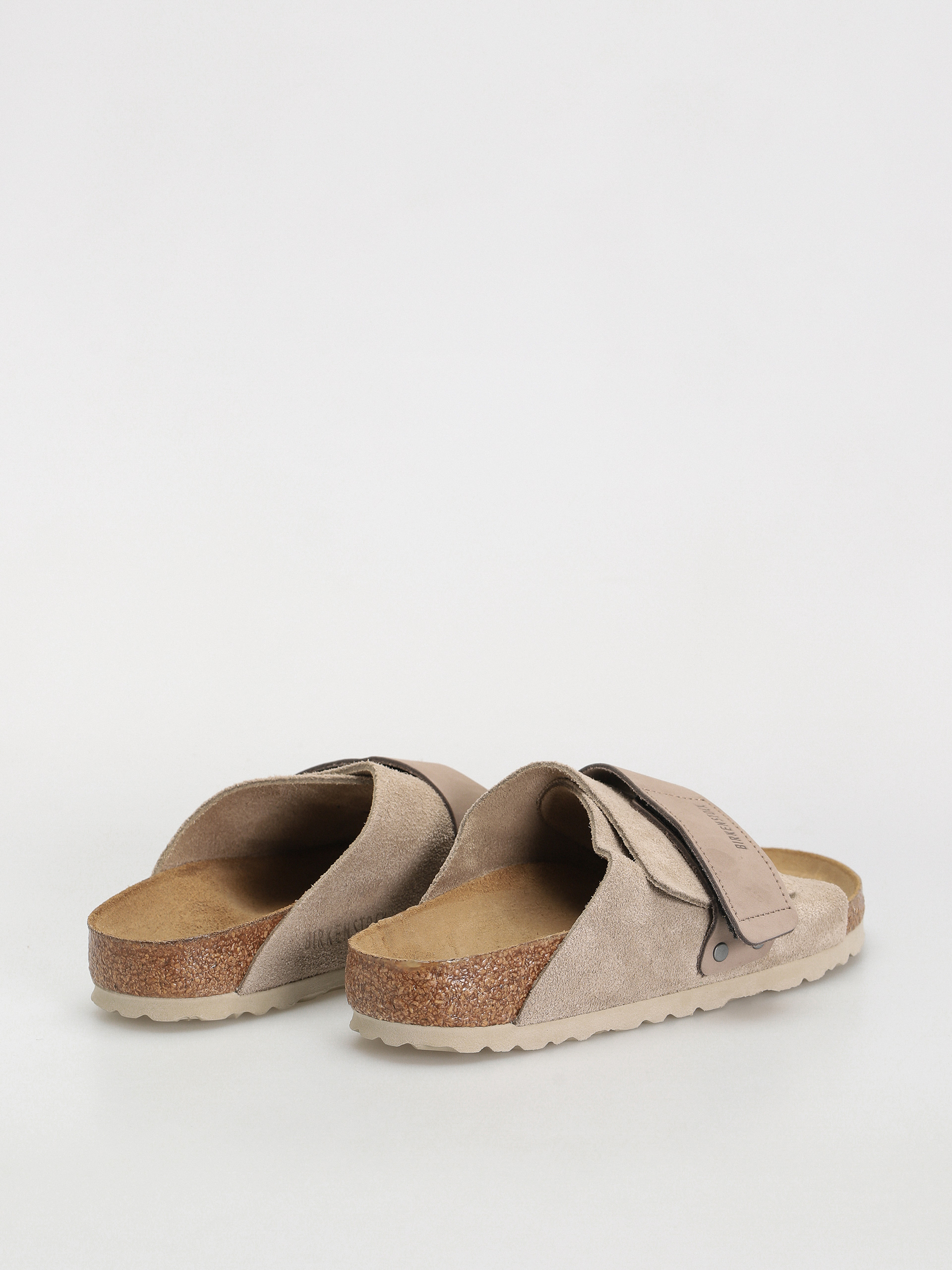 Plážovky Birkenstock Kyoto Nubuck Suede Leather Narrow Wmn (taupe)
