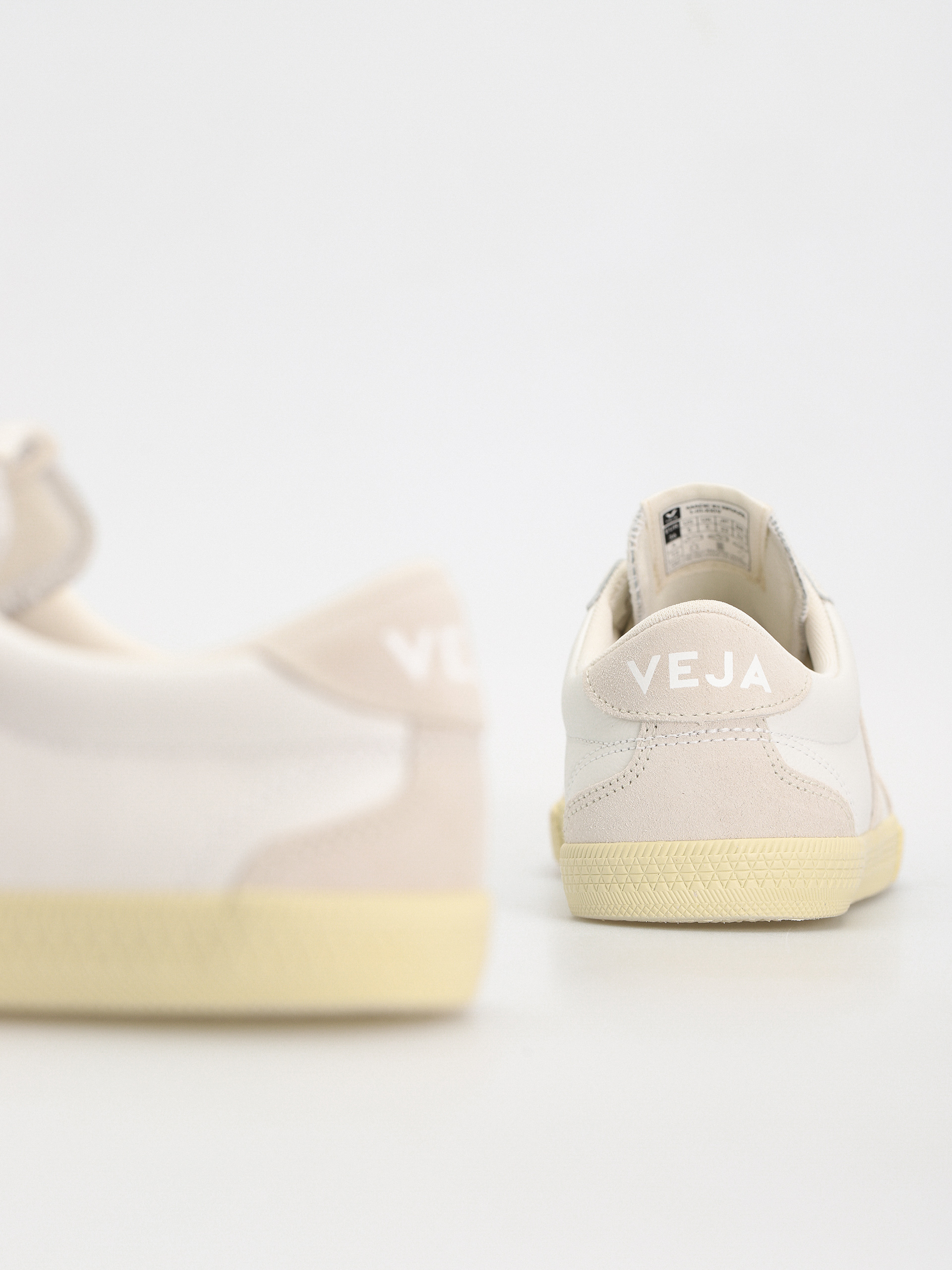 Boty Veja Volley Wmn (white natural)