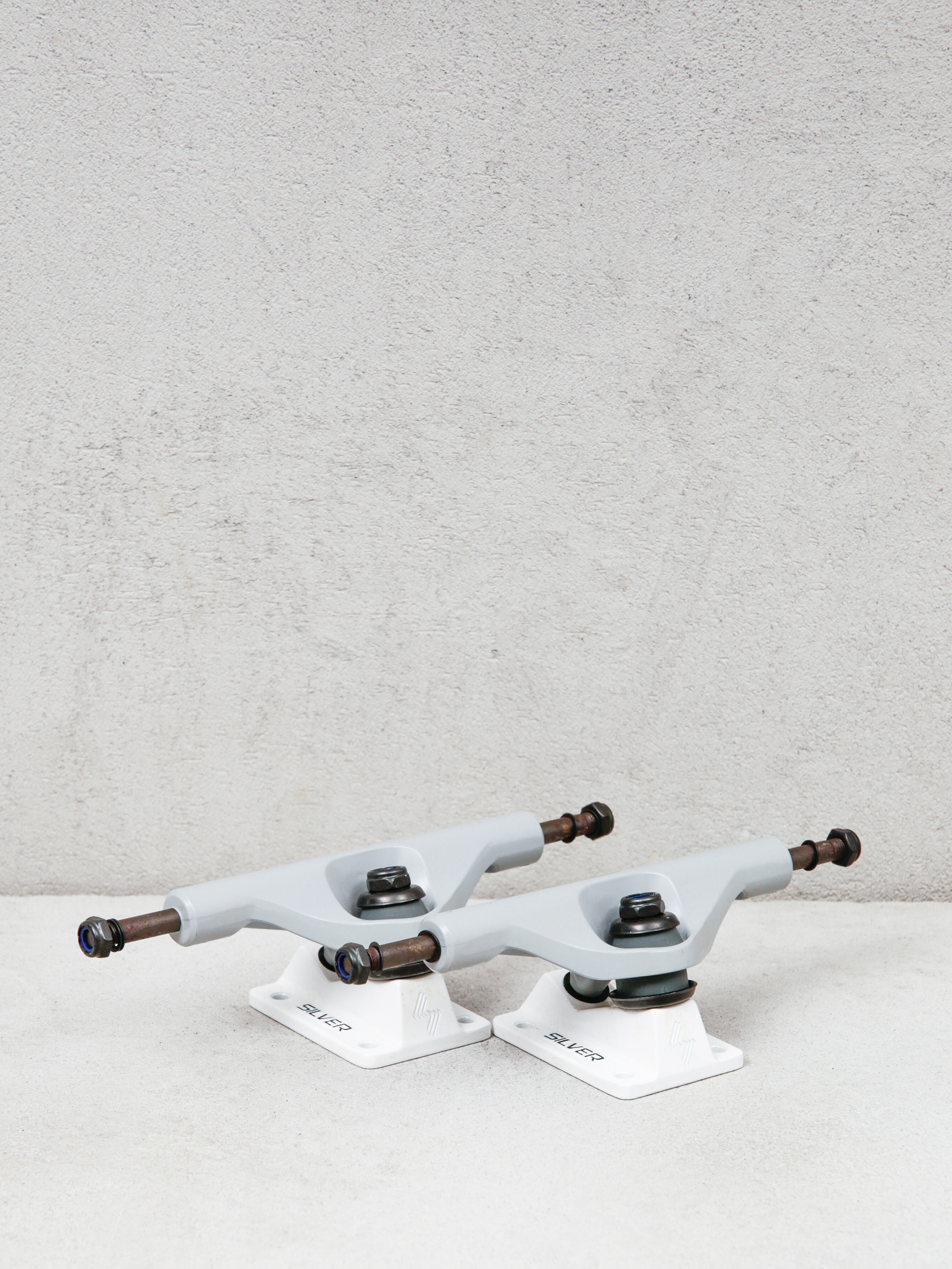 Trucky Silver M Class Hollow (grey/white)