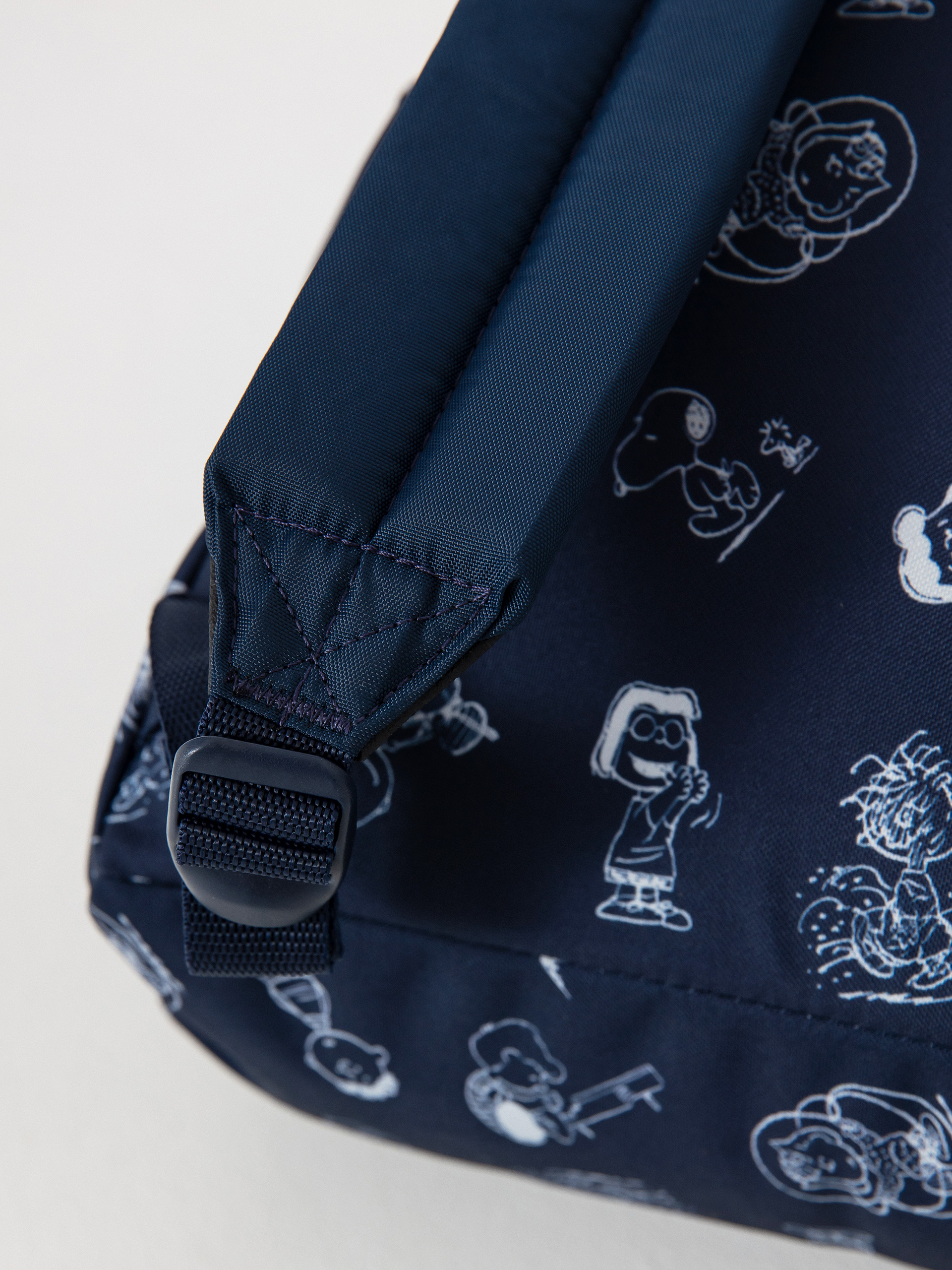 Batoh Eastpak X Peanuts Padded Pak'R (peanuts navy)
