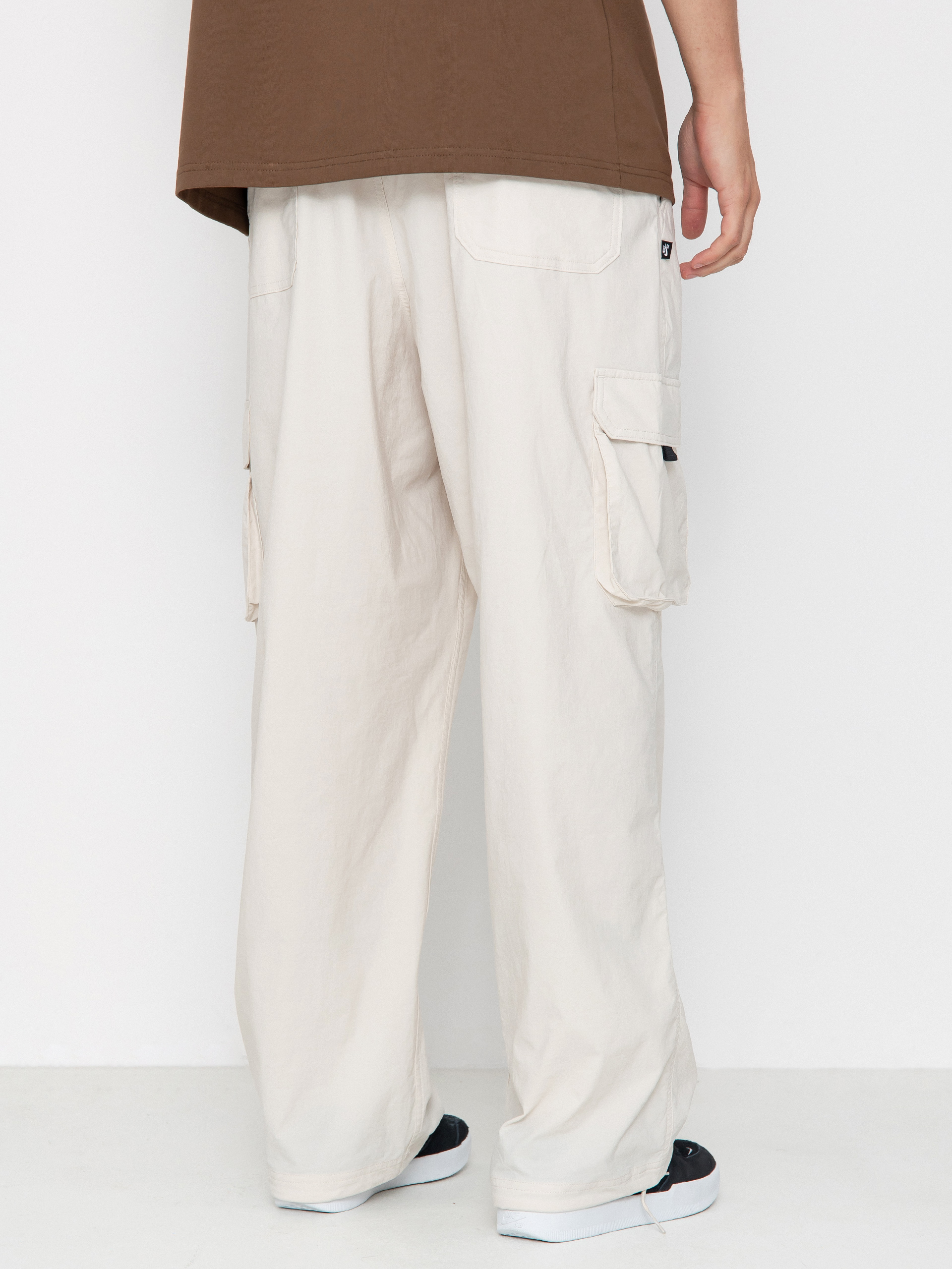 Kalhoty Nike SB Kearny (lt orewood brn/white)