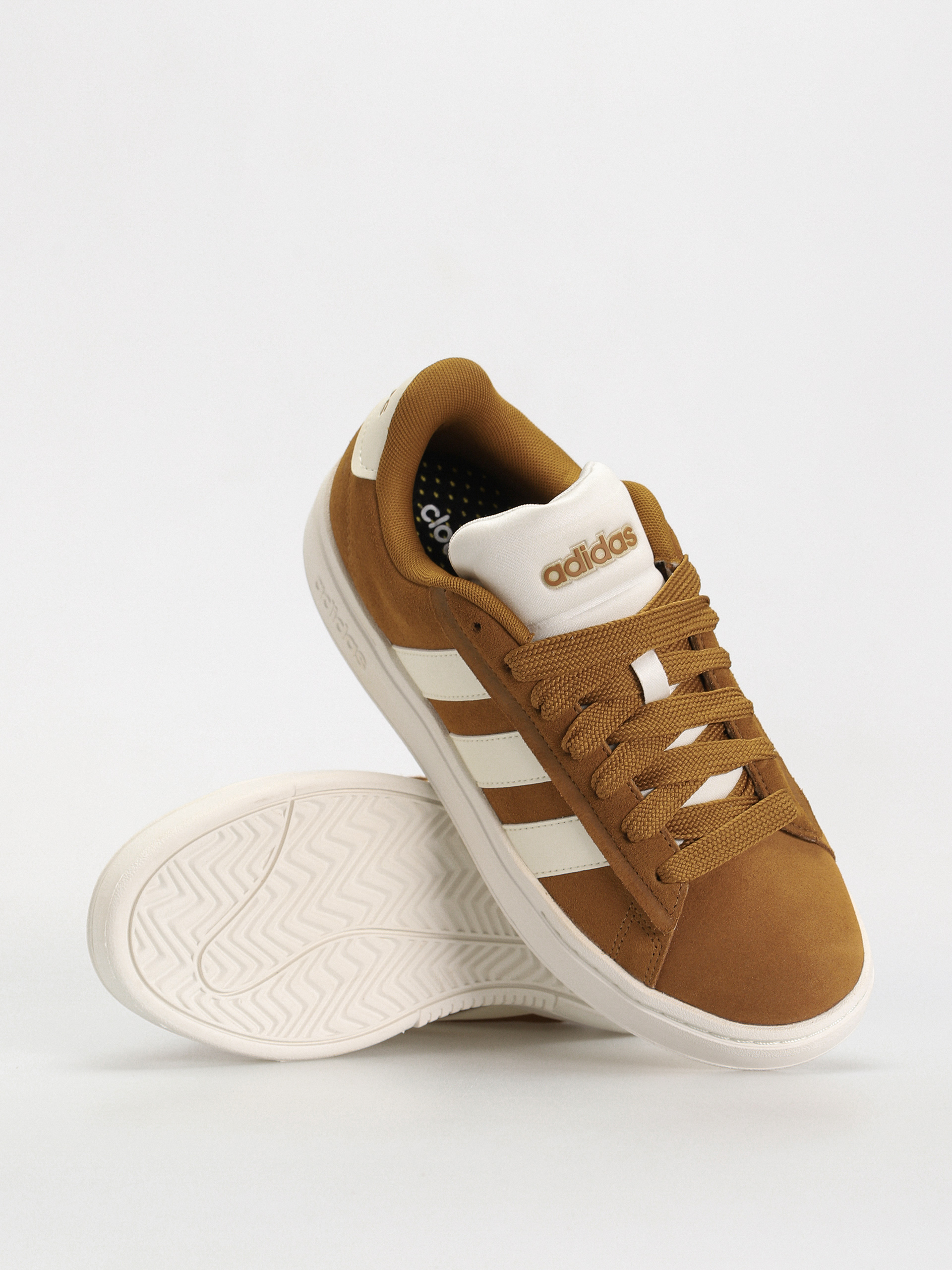 Boty adidas Grand Court Alpha 0 (brostr/owhite/owhite)