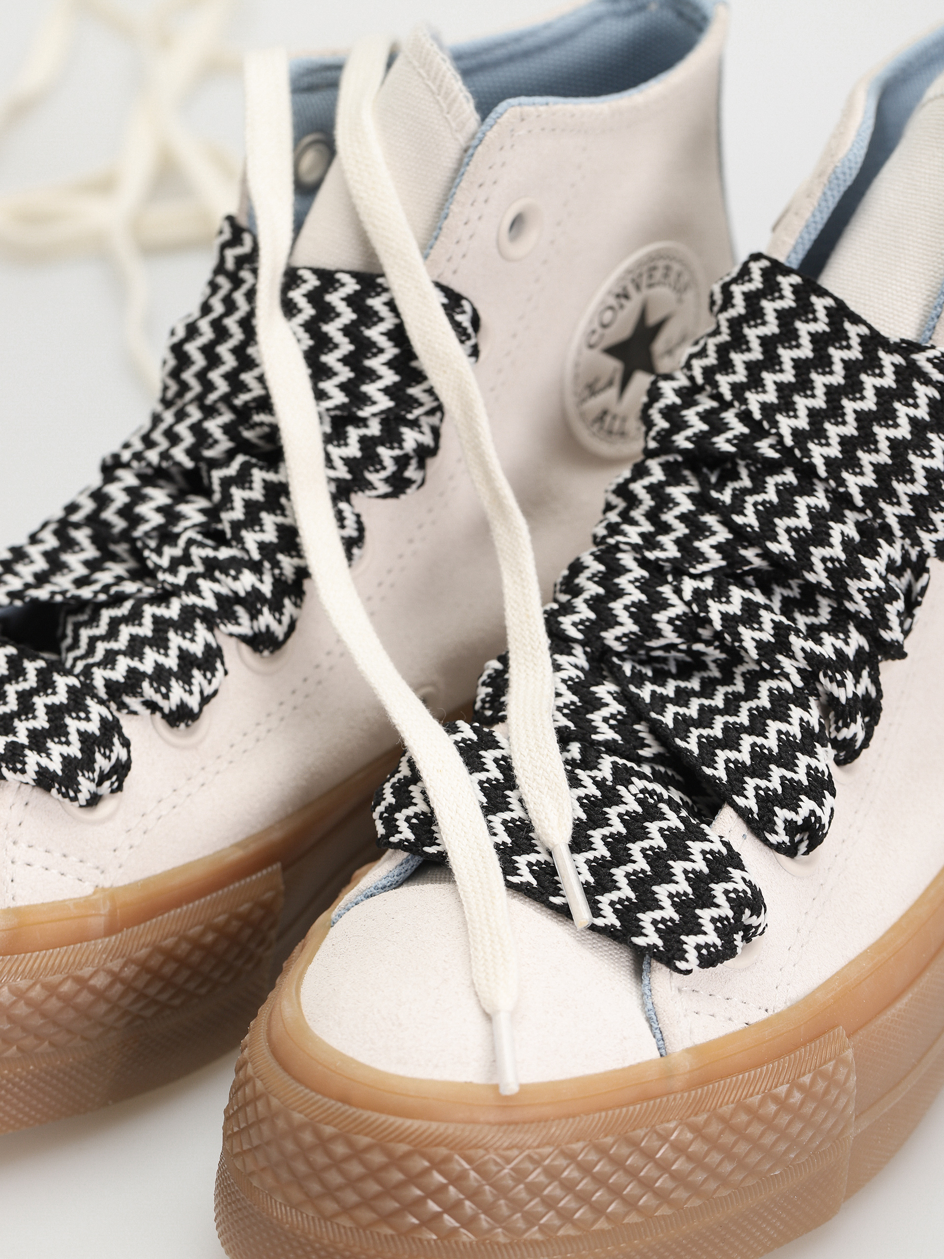 Tenisky Converse Chuck Taylor All Star Lift Hi Wmn (vintage white/out of the blue)