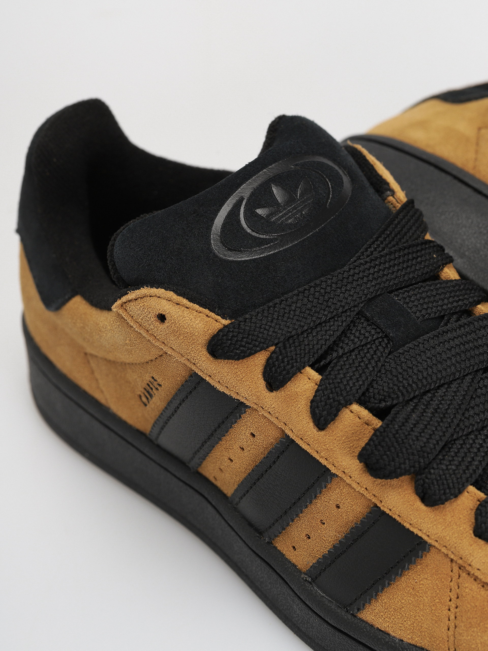 Boty adidas Campus 00s (cblack/cblack/brostr)