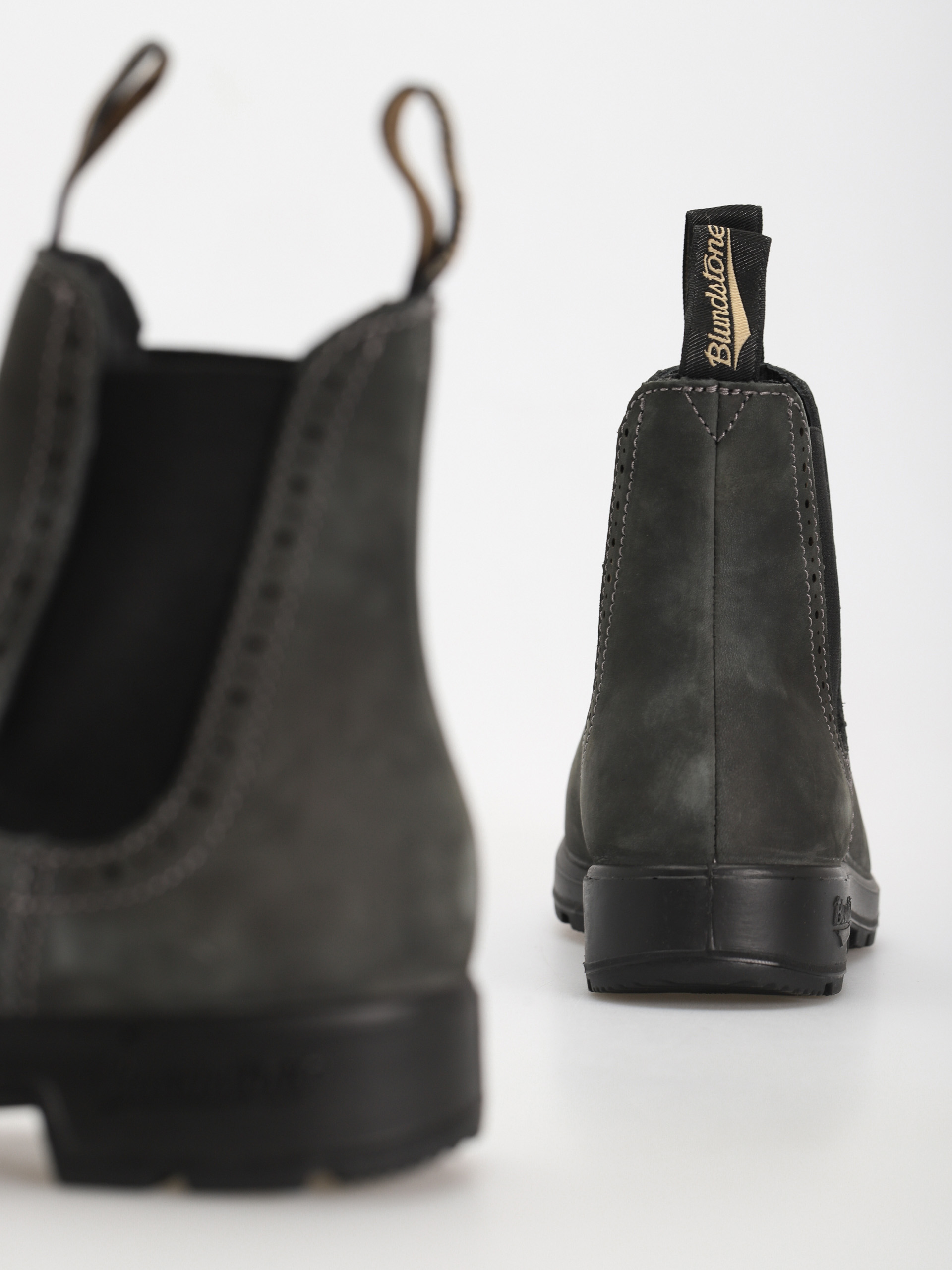 Boty Blundstone 1630 Wmn (rustic black)