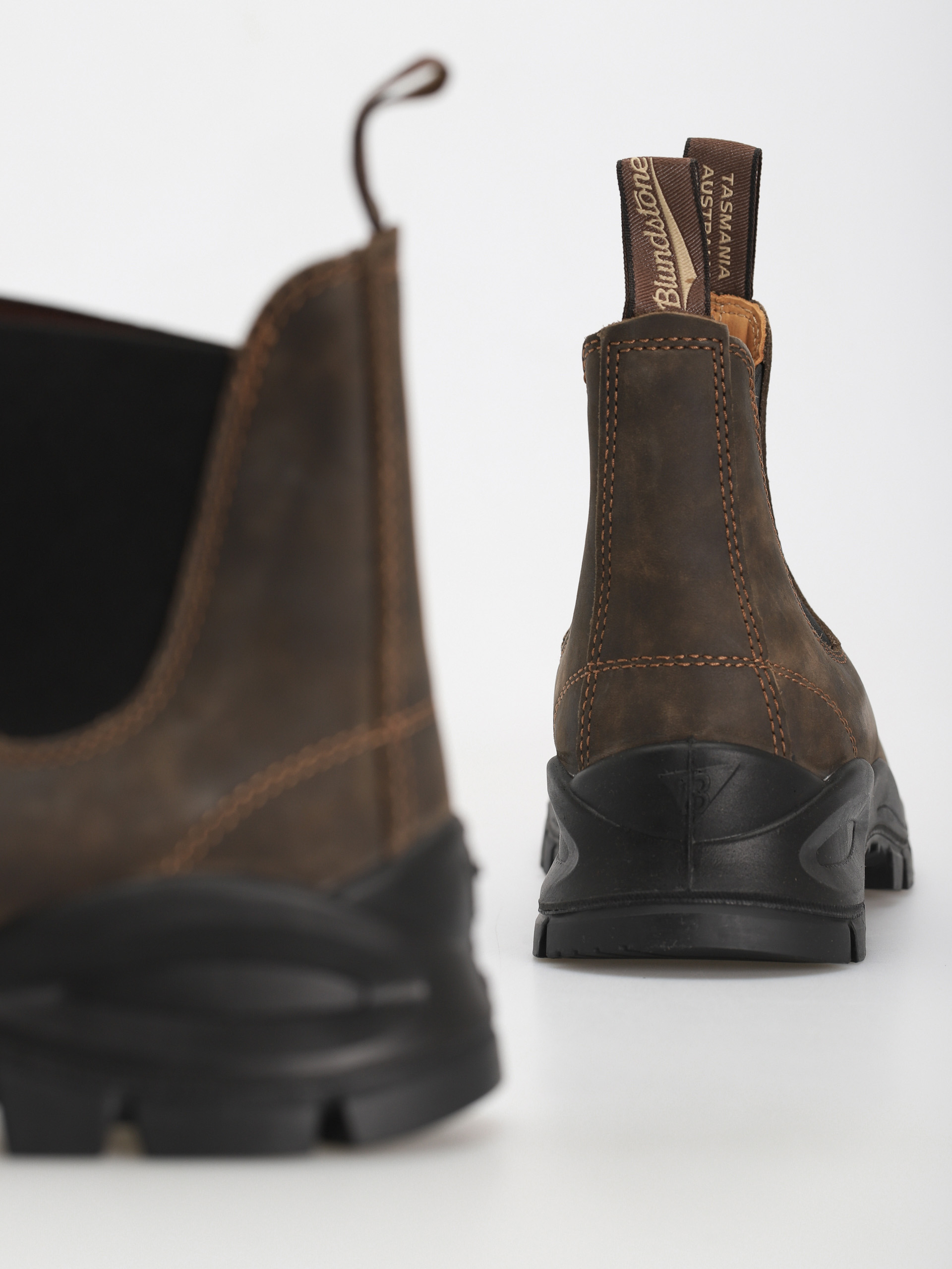 Boty Blundstone 2239 (rustic brown)