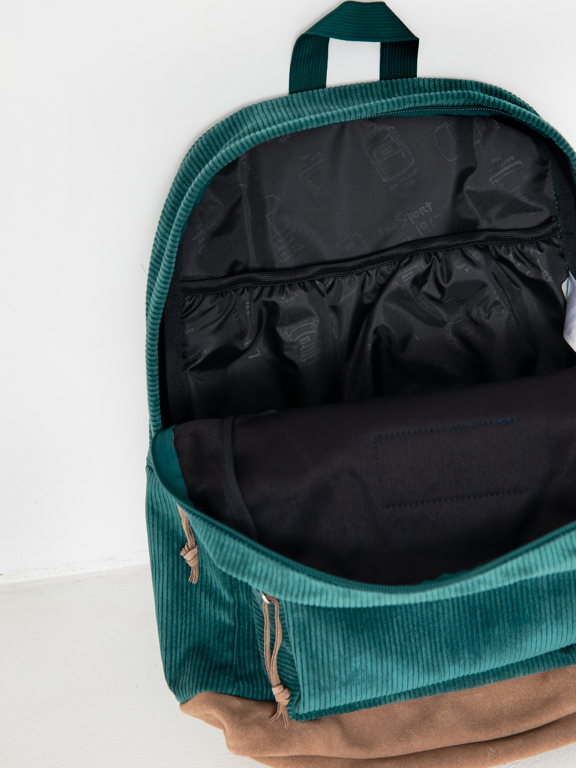 Batoh JanSport Right Pack Expression (deep juniper corduroy)