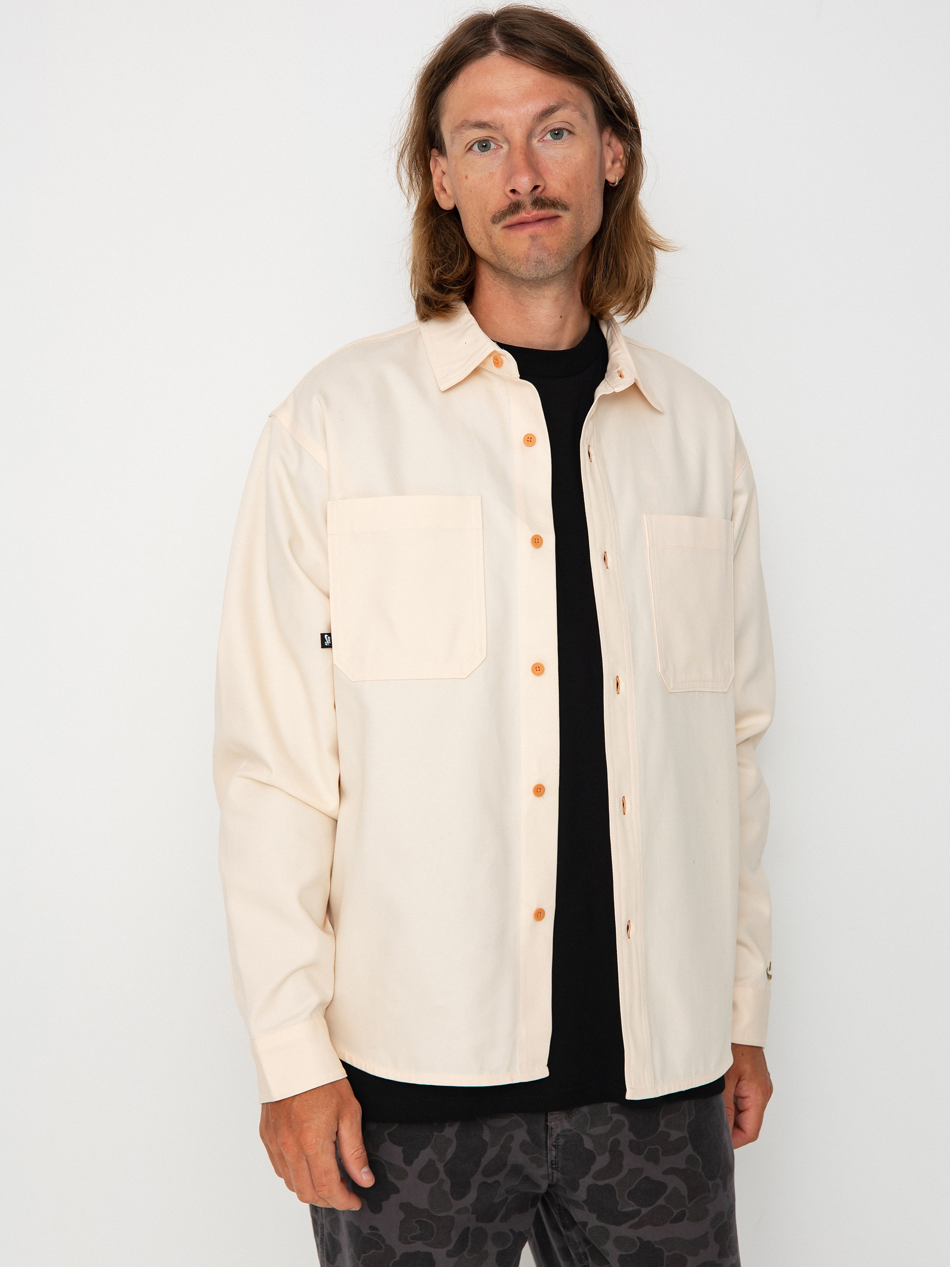 Košile Nike SB New Essential (guava ice/neutral olive)