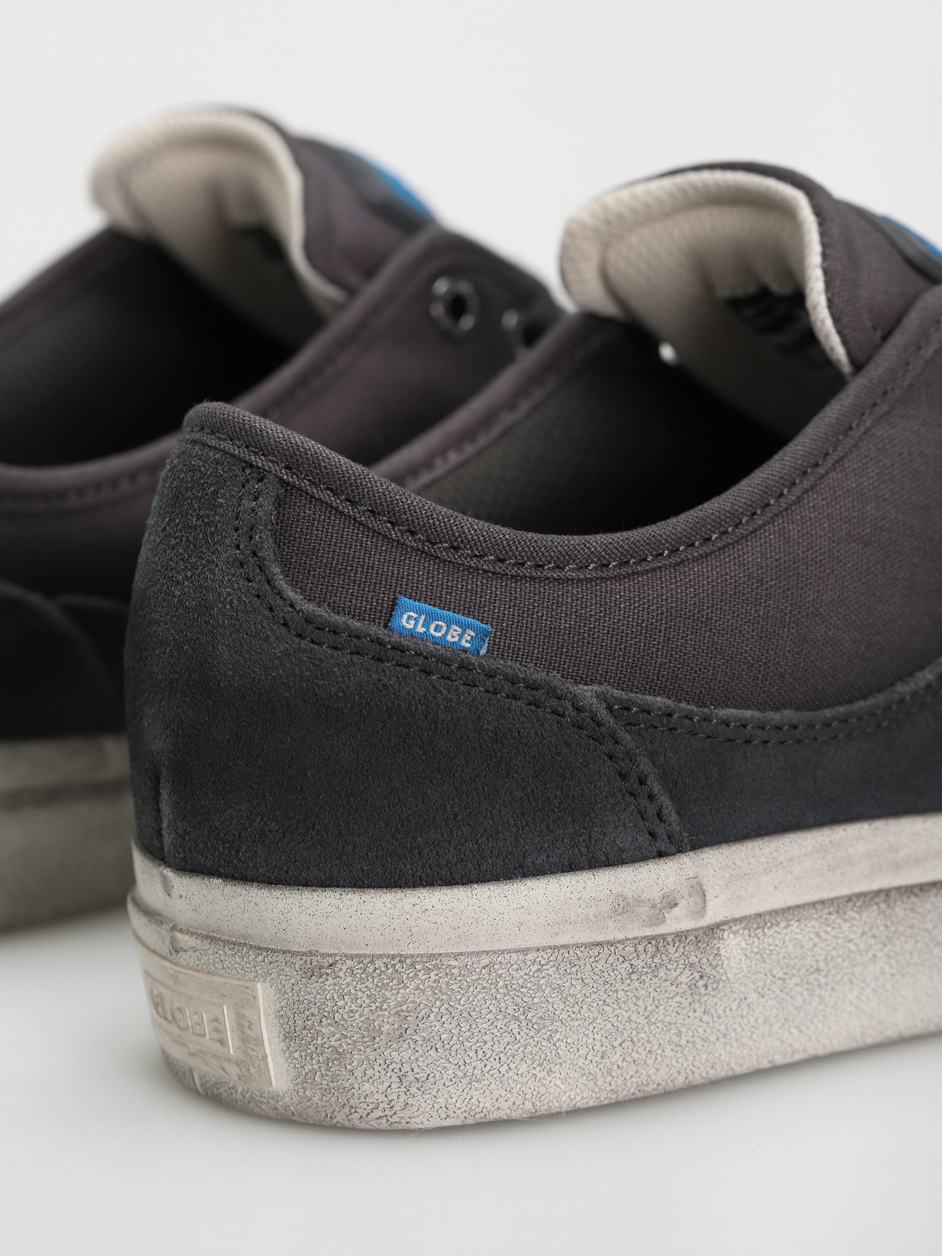 Boty Globe Mahalo (phantom distressed)