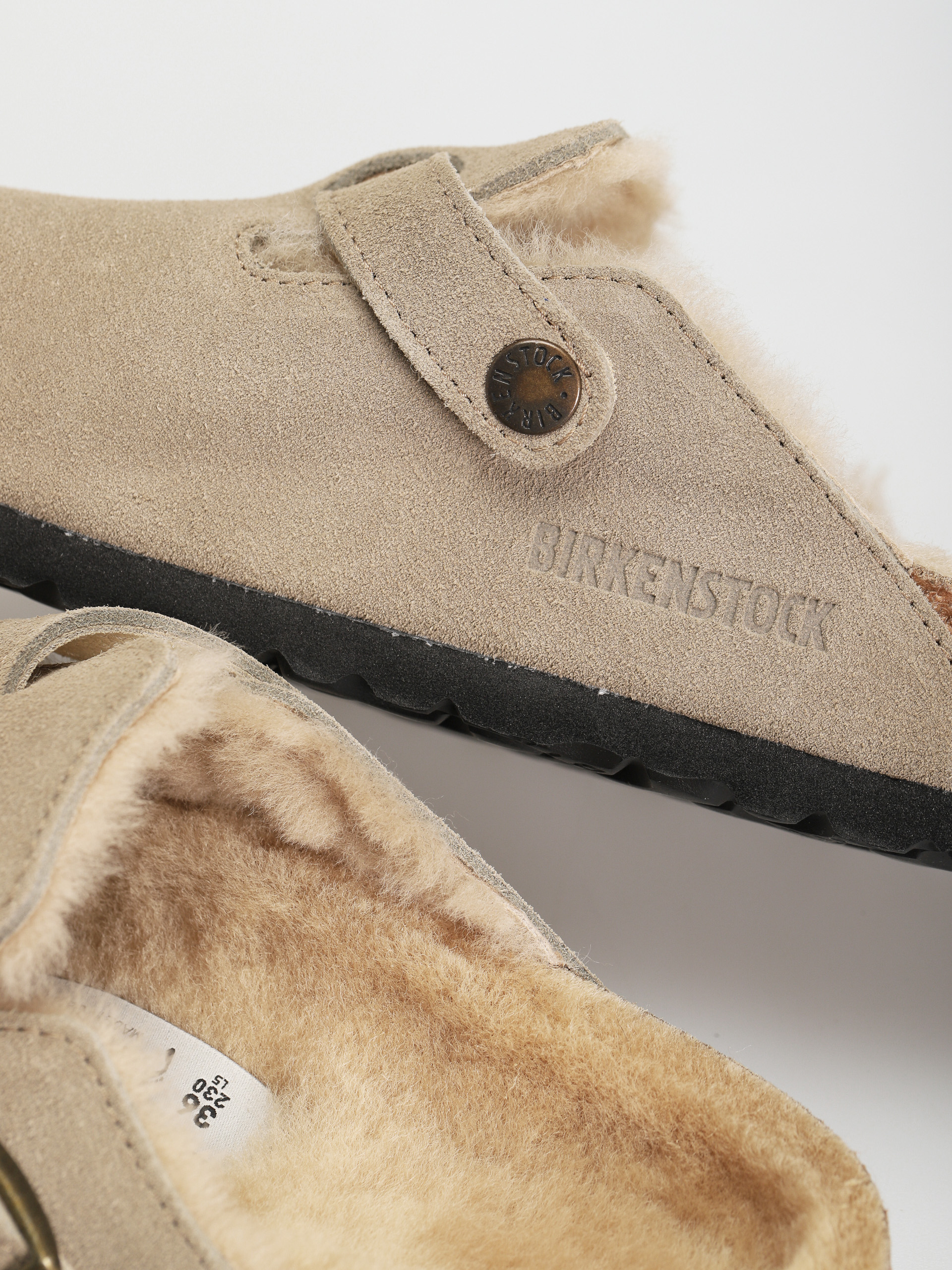 Plážovky Birkenstock Boston Shearling Suede Leather Fur Narrow Wmn (taupe)