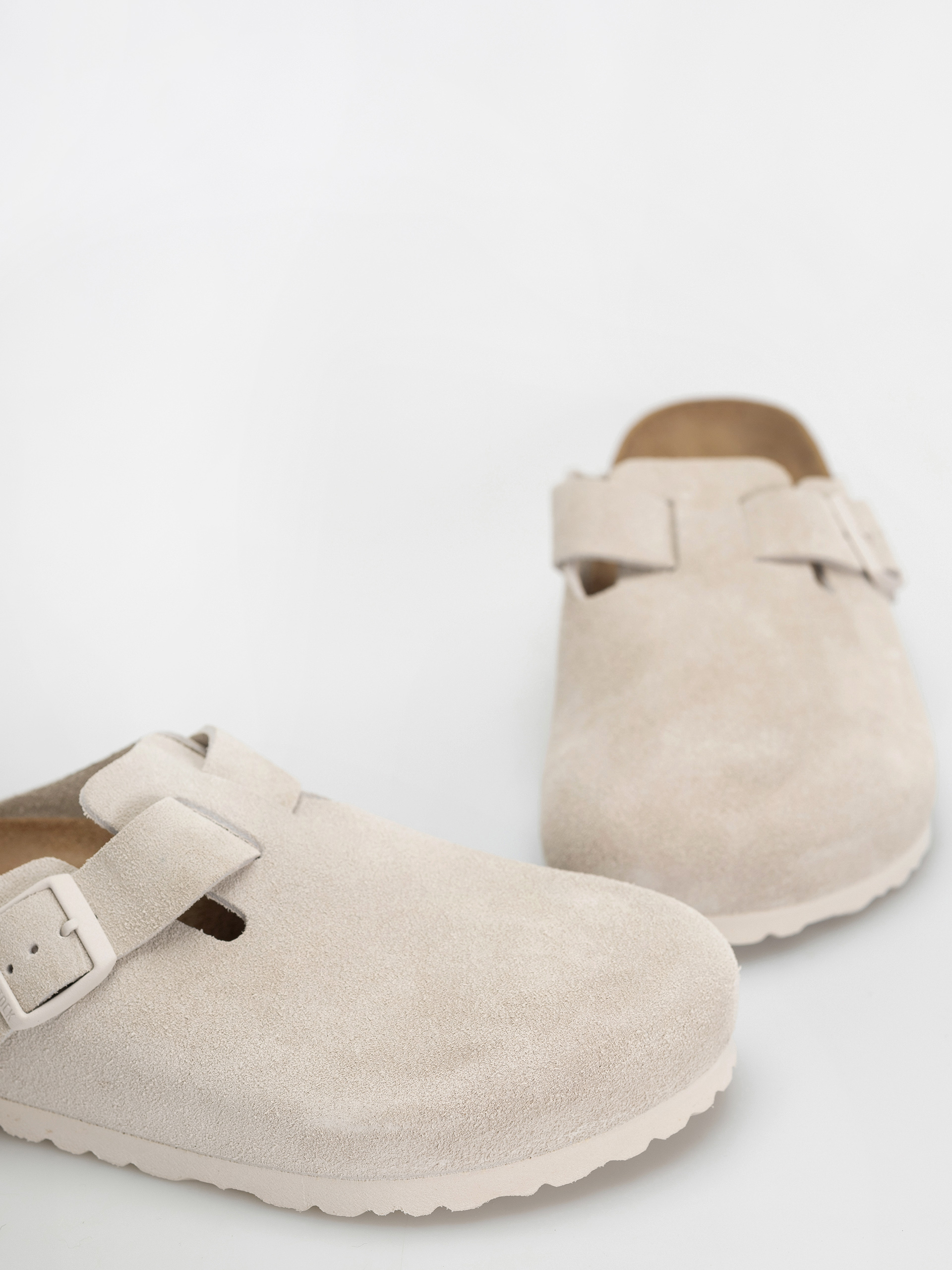 Plážovky Birkenstock Boston Suede Leather Regular (antique white)