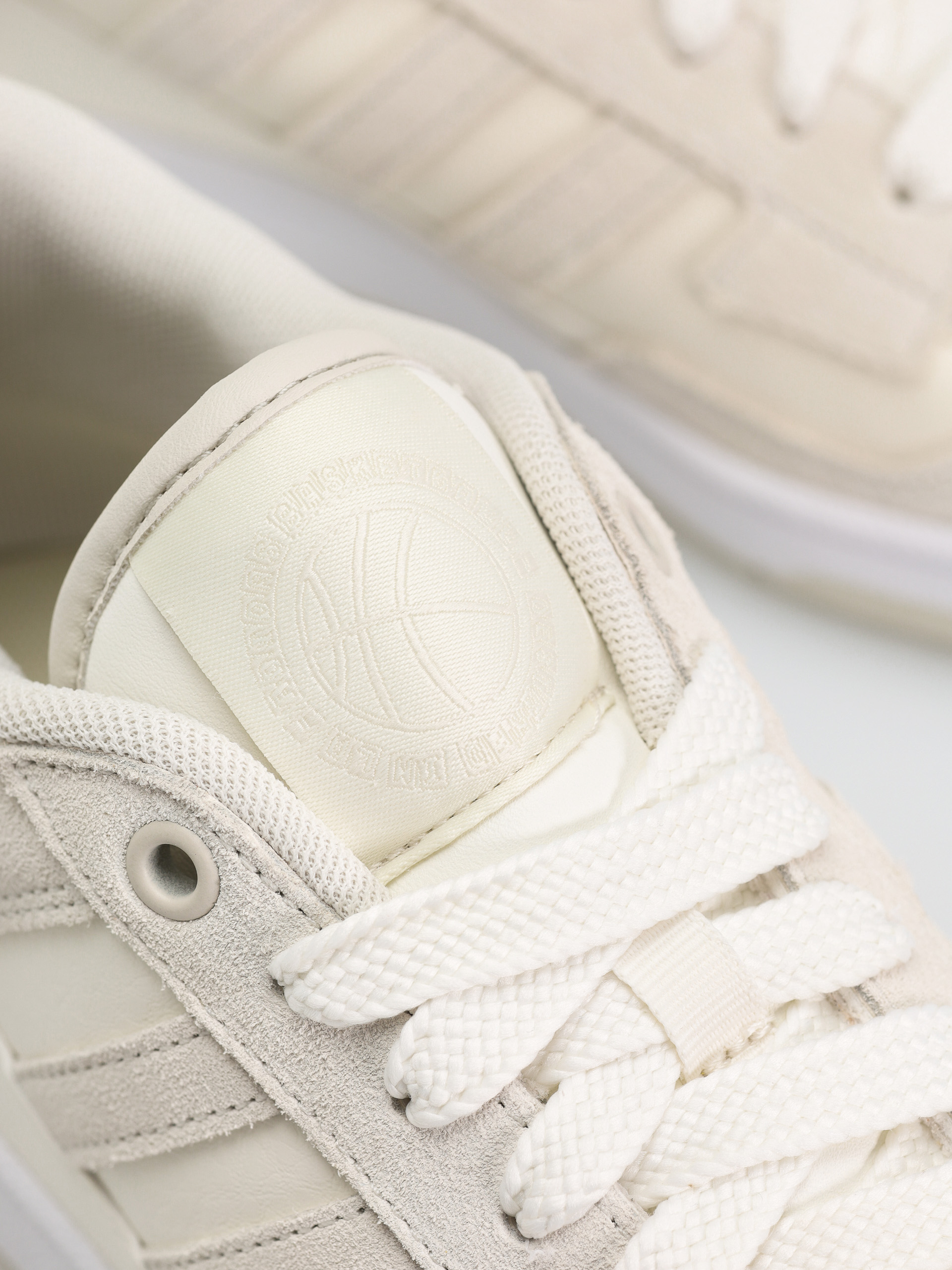 Boty adidas Rapid Court Low (orbgry/clowhi/ftwwht)