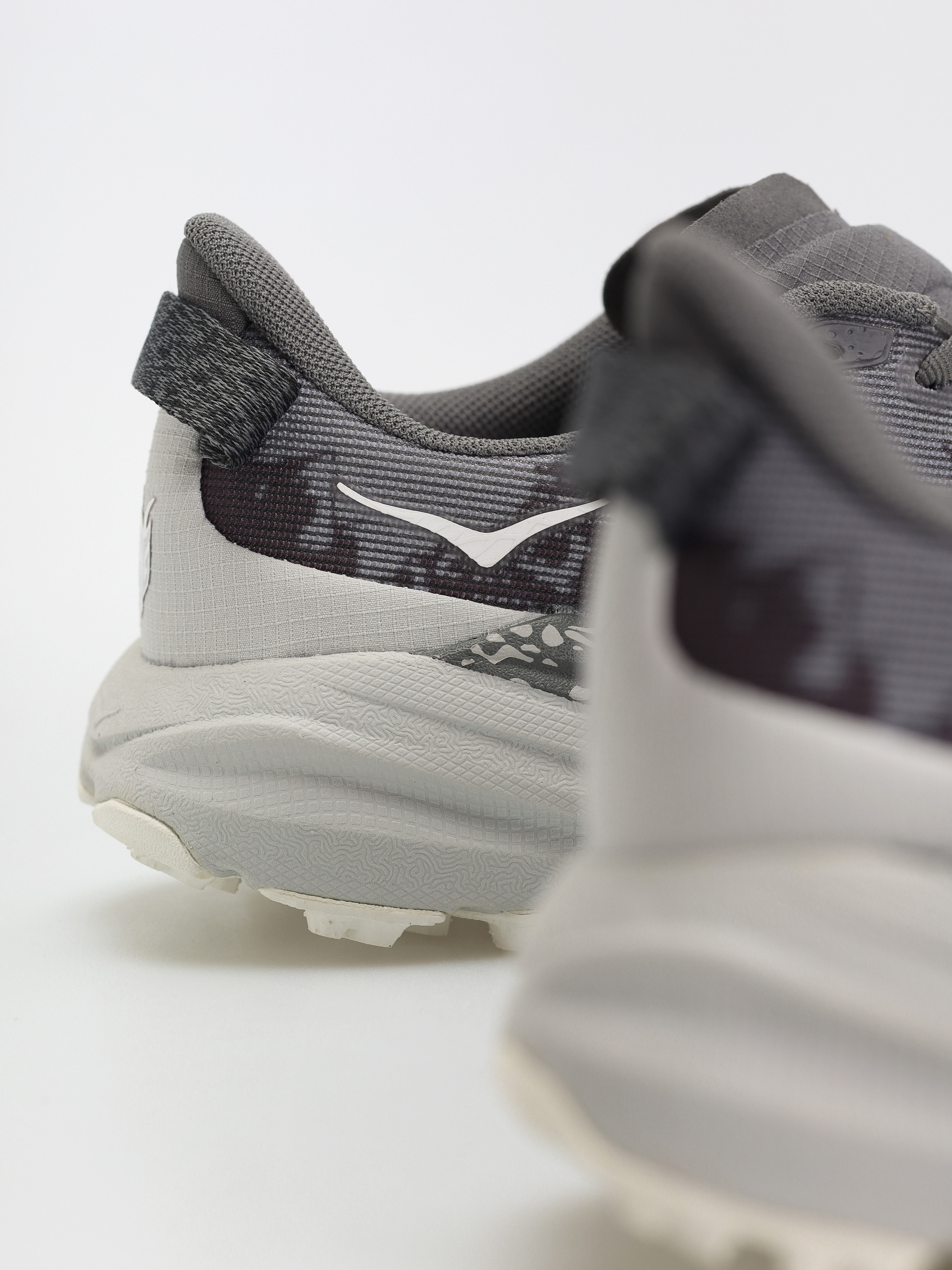 Boty Hoka Speedgoat 6 Wmn (outer orbit/stardust)