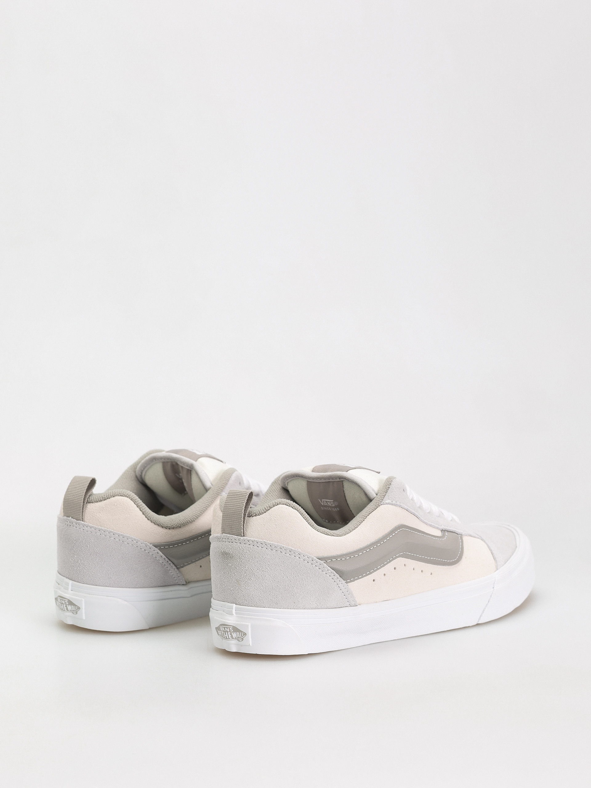 Boty Vans Knu Skool (tri-tone block light gray)