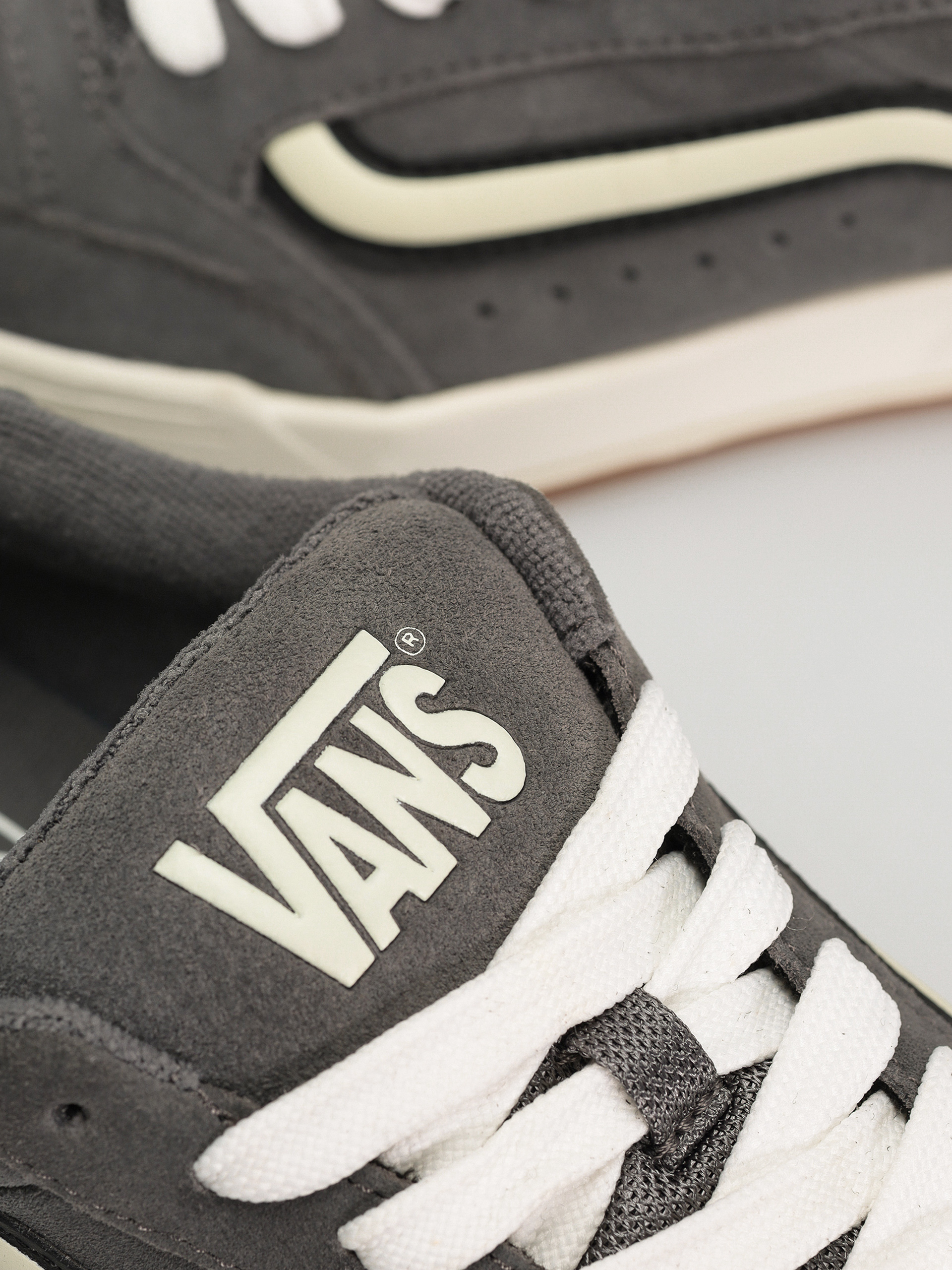 Boty Vans Hylane (pewter/black)