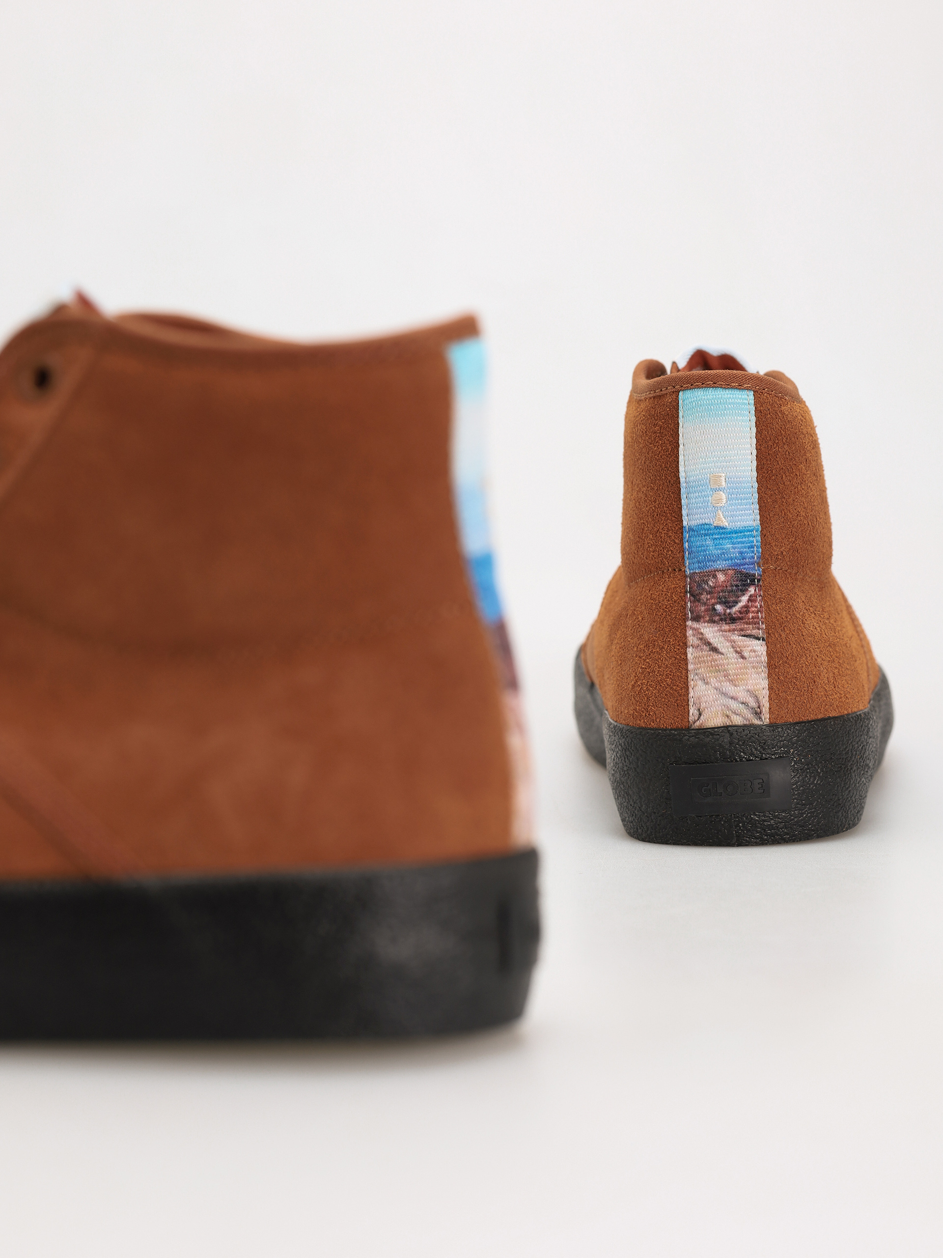 Boty Globe Los Angered II (chestnut/maalouf)