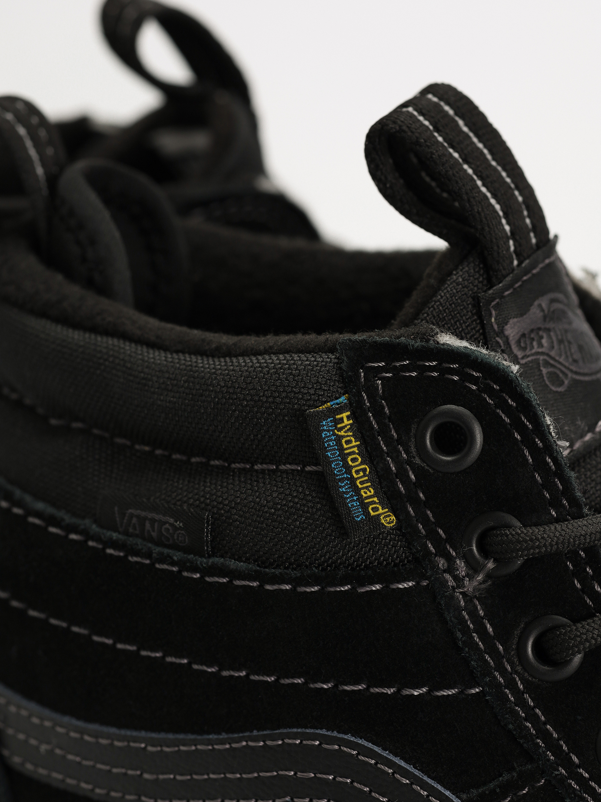 Boty Vans Sk8 Hi Waterproof MTE (black/black)