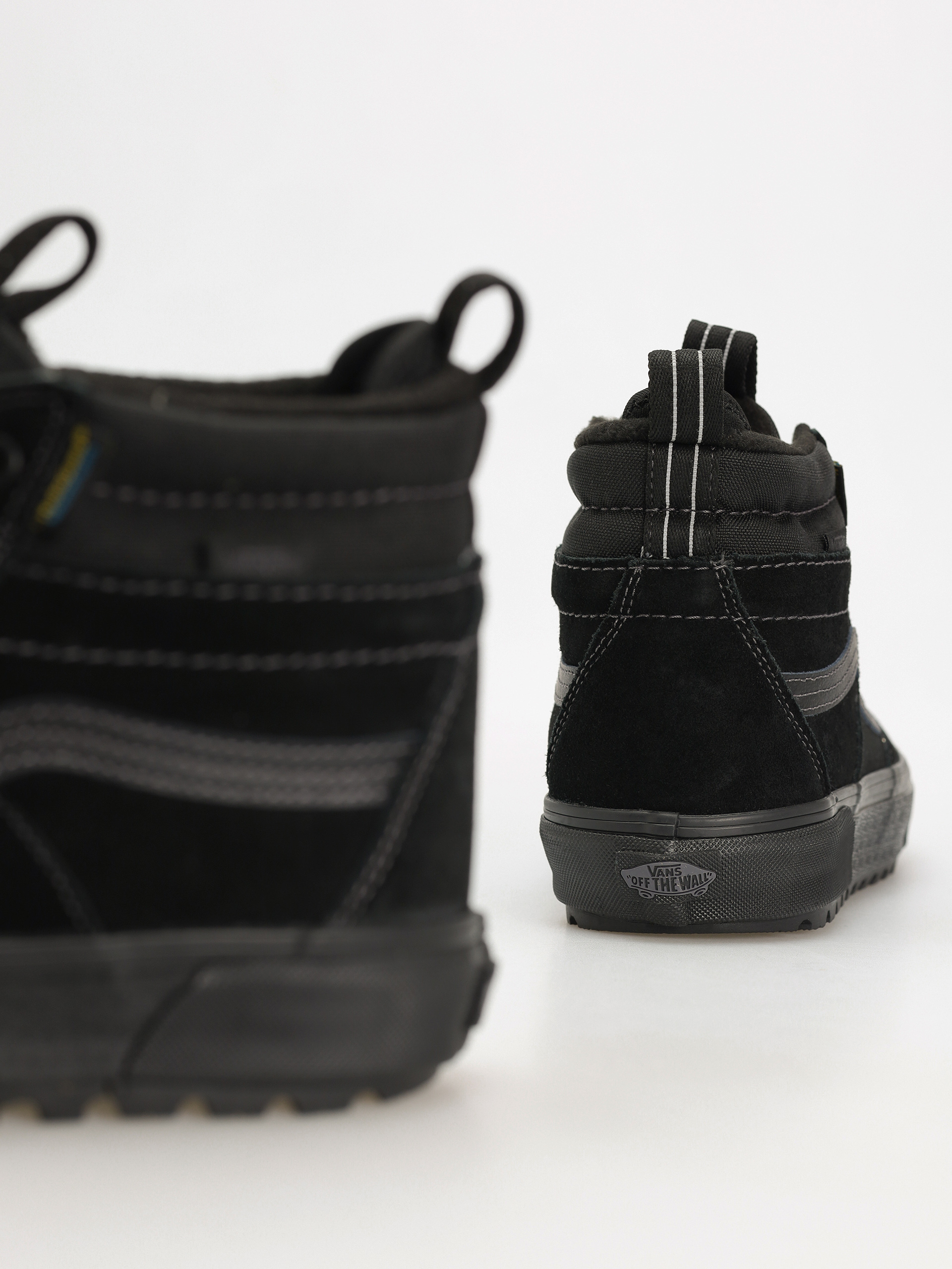 Boty Vans Sk8 Hi Waterproof MTE (black/black)