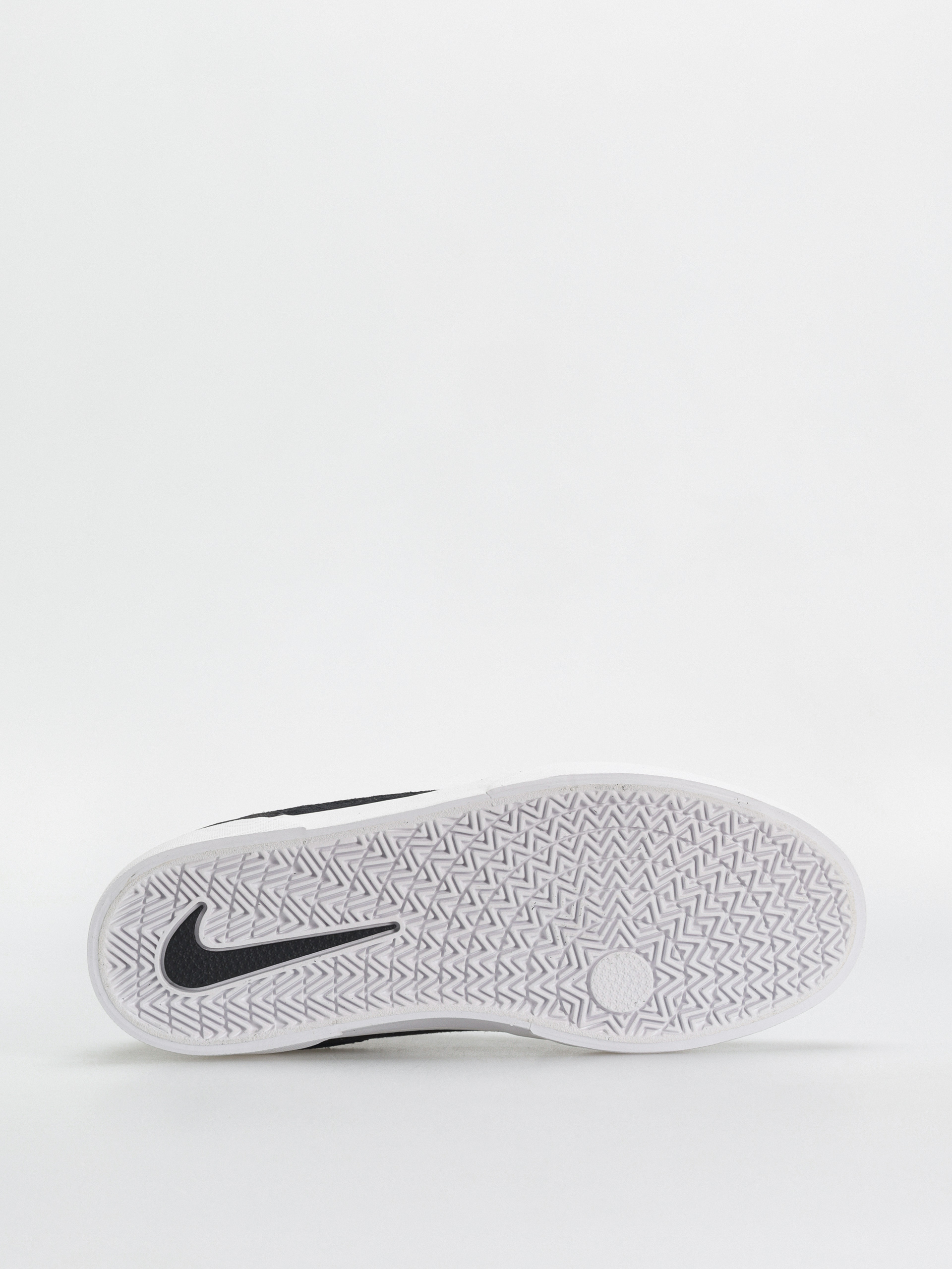 Boty Nike SB Malor (black/white black white)