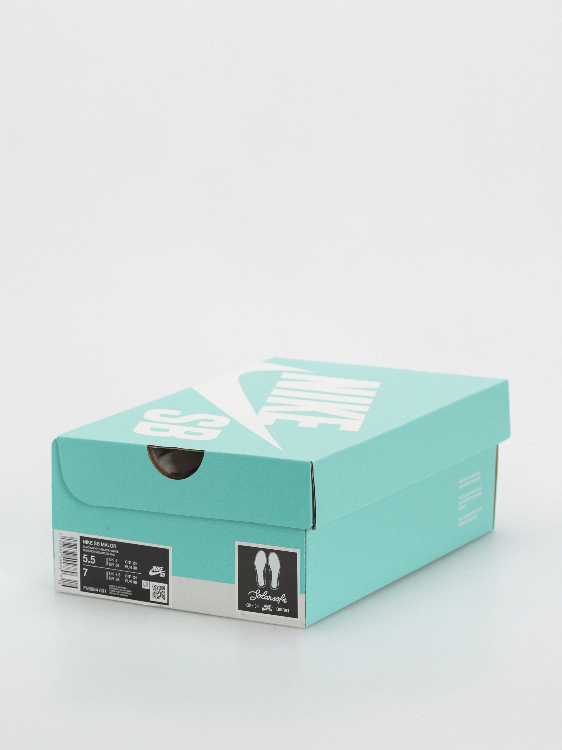 Boty Nike SB Malor (black/white black white)