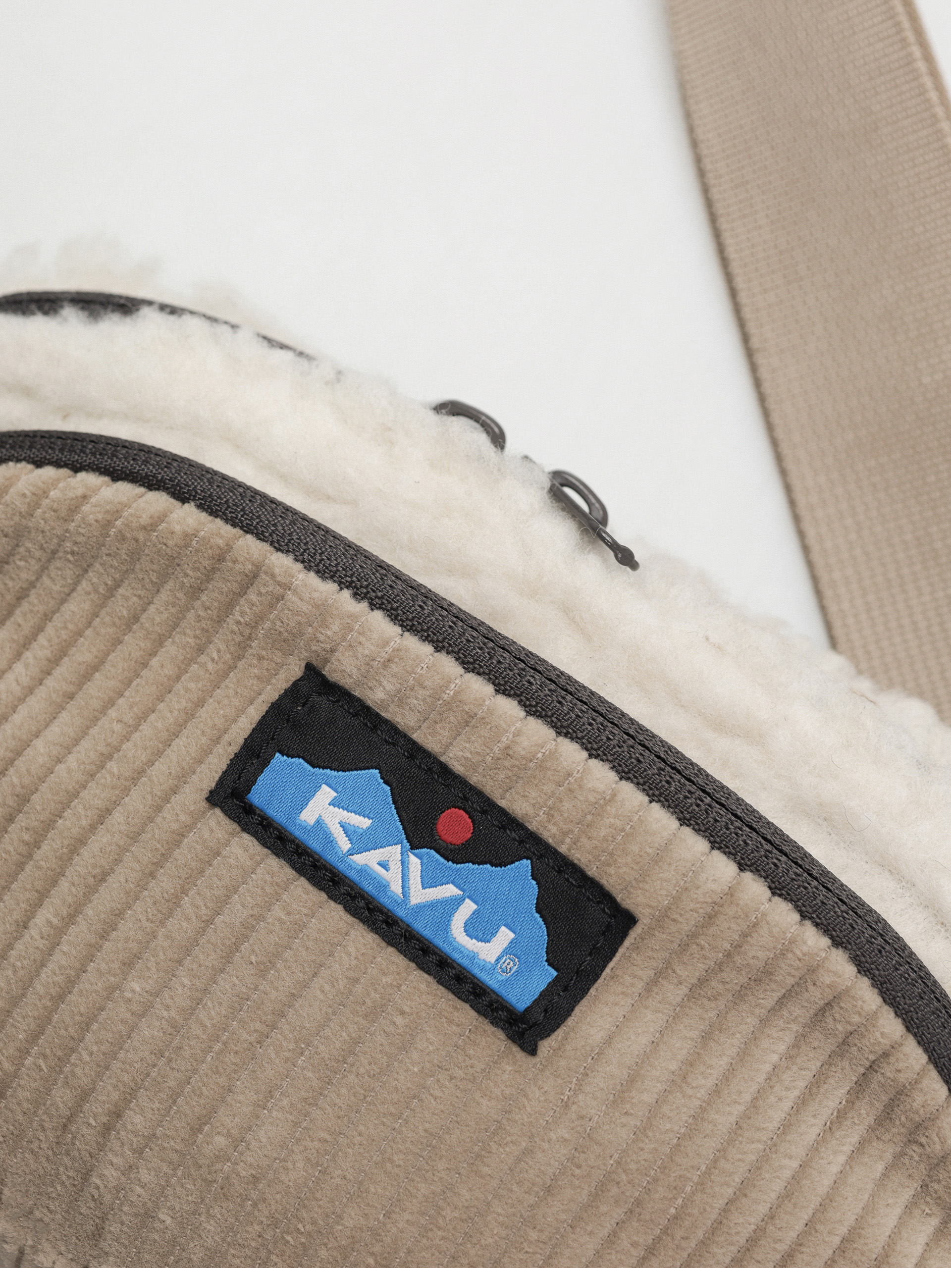 Ledvinka Kavu Snuggy Spectator (pebble beach)