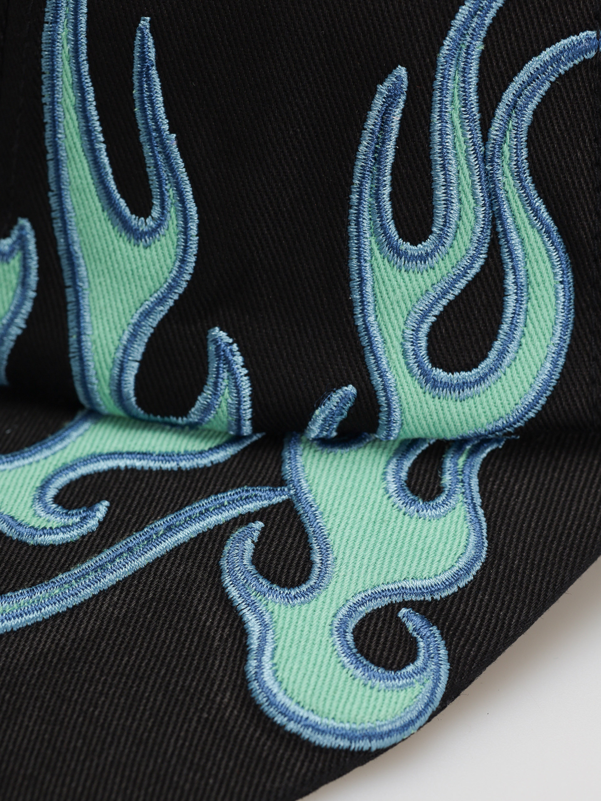 Kšiltovka  RipNDip Volt Dad (black)