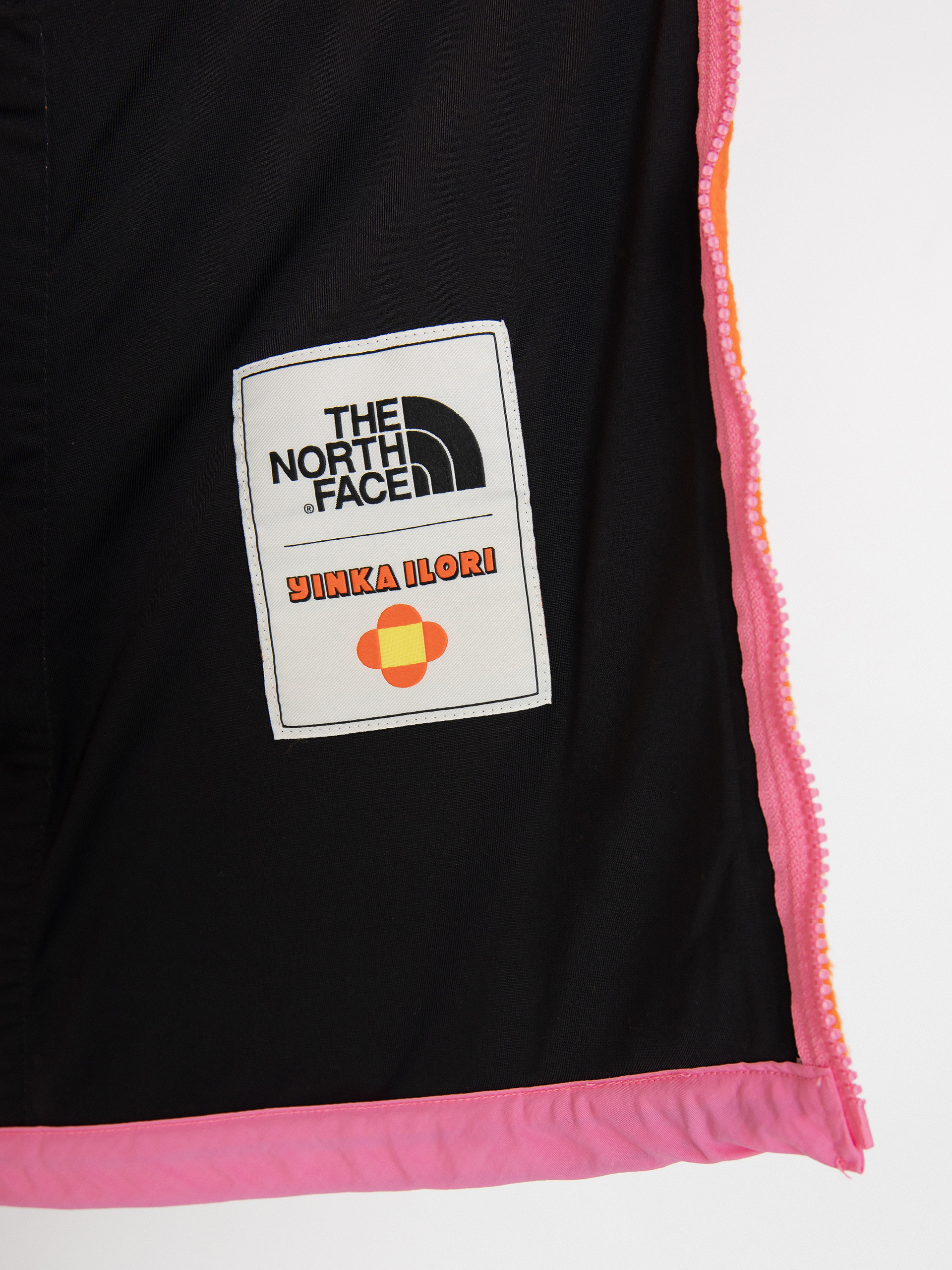 Bunda The North Face X Yinka Ilori Retro Denali (red orange/apricot glaz)