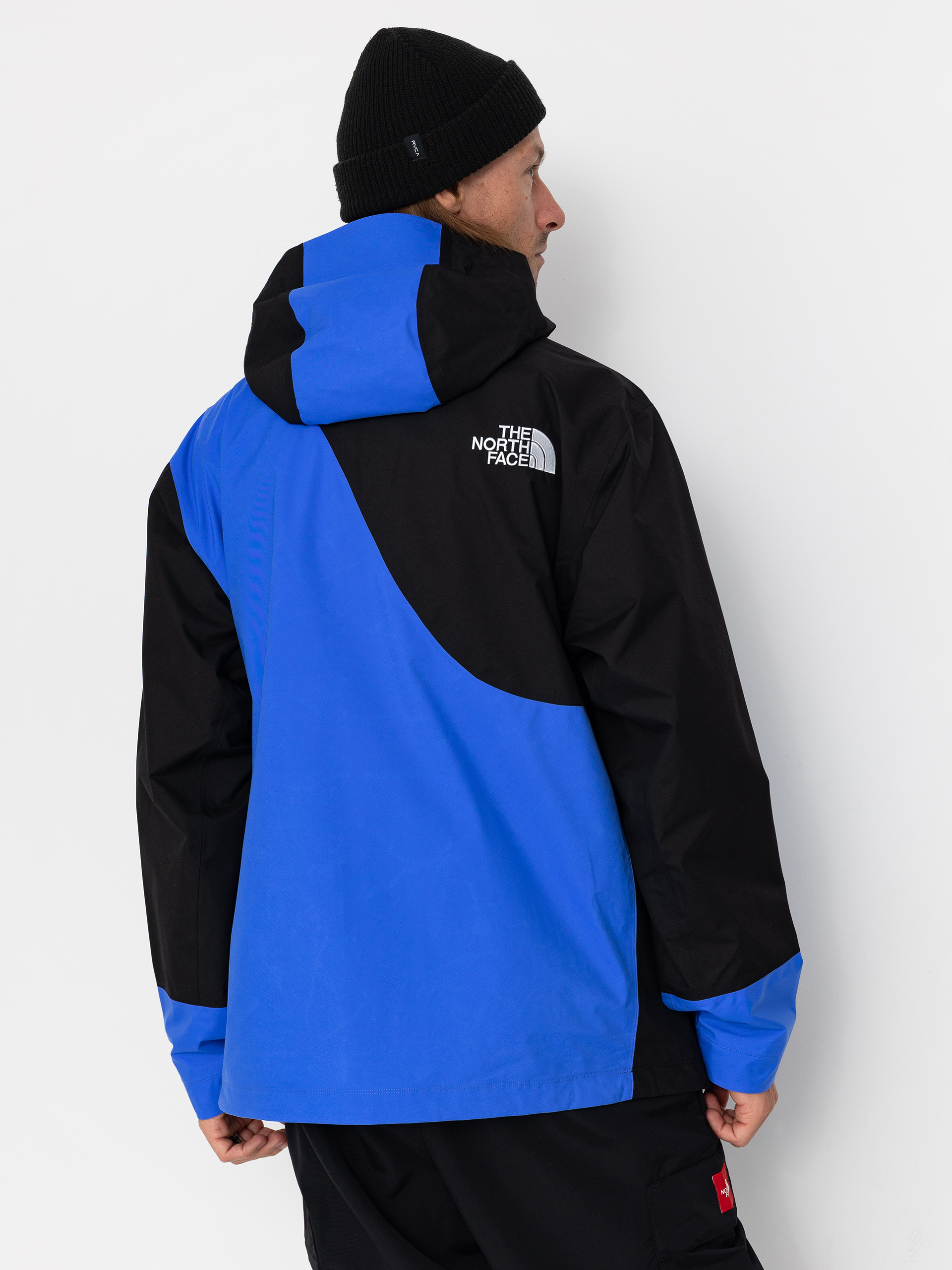 Bunda The North Face X Yinka Ilori 2L Rainshell (tnf black/solar blue)
