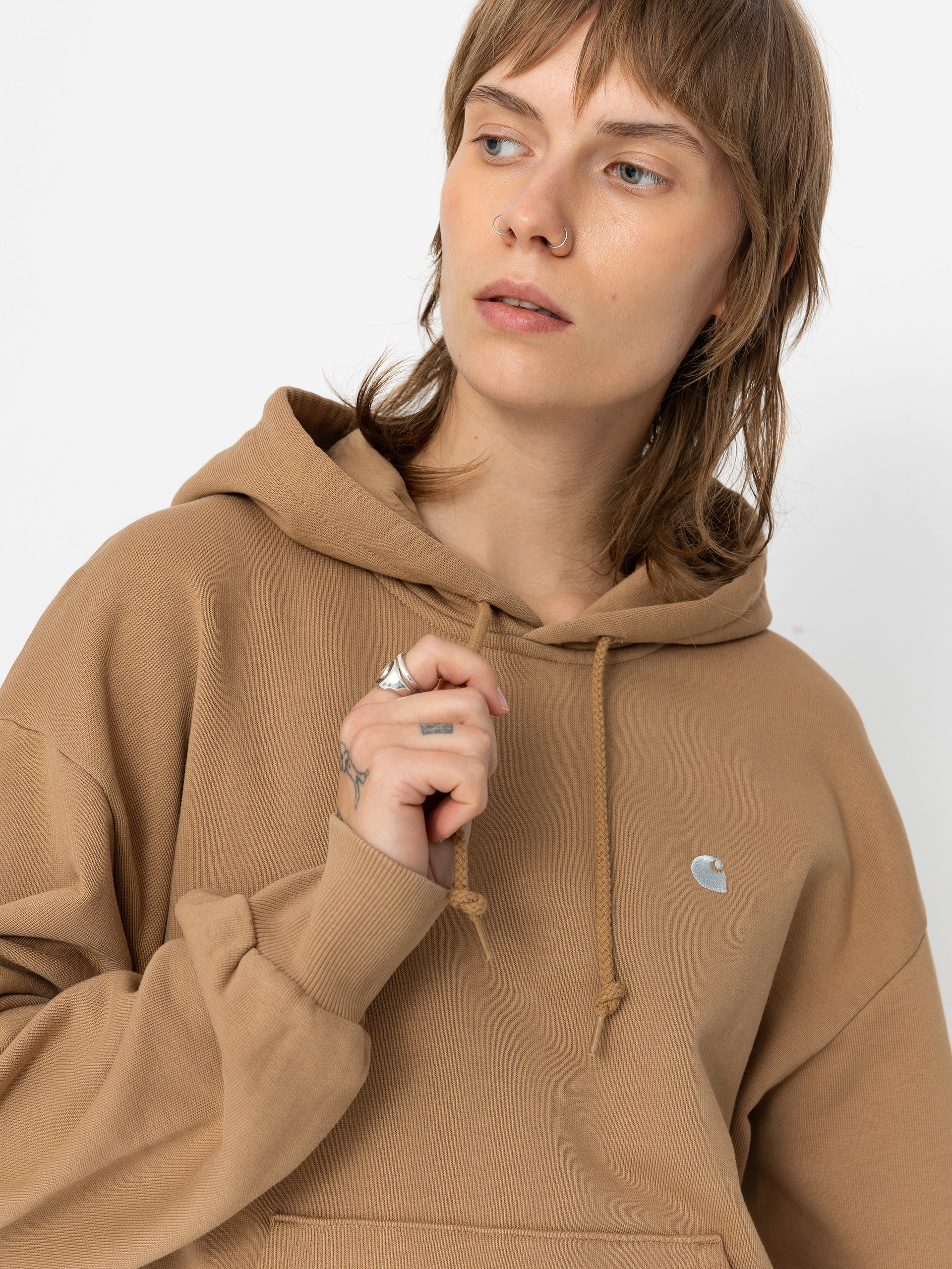 Mikina s kapucí Carhartt WIP Casey HD Wmn (peanut/silver)