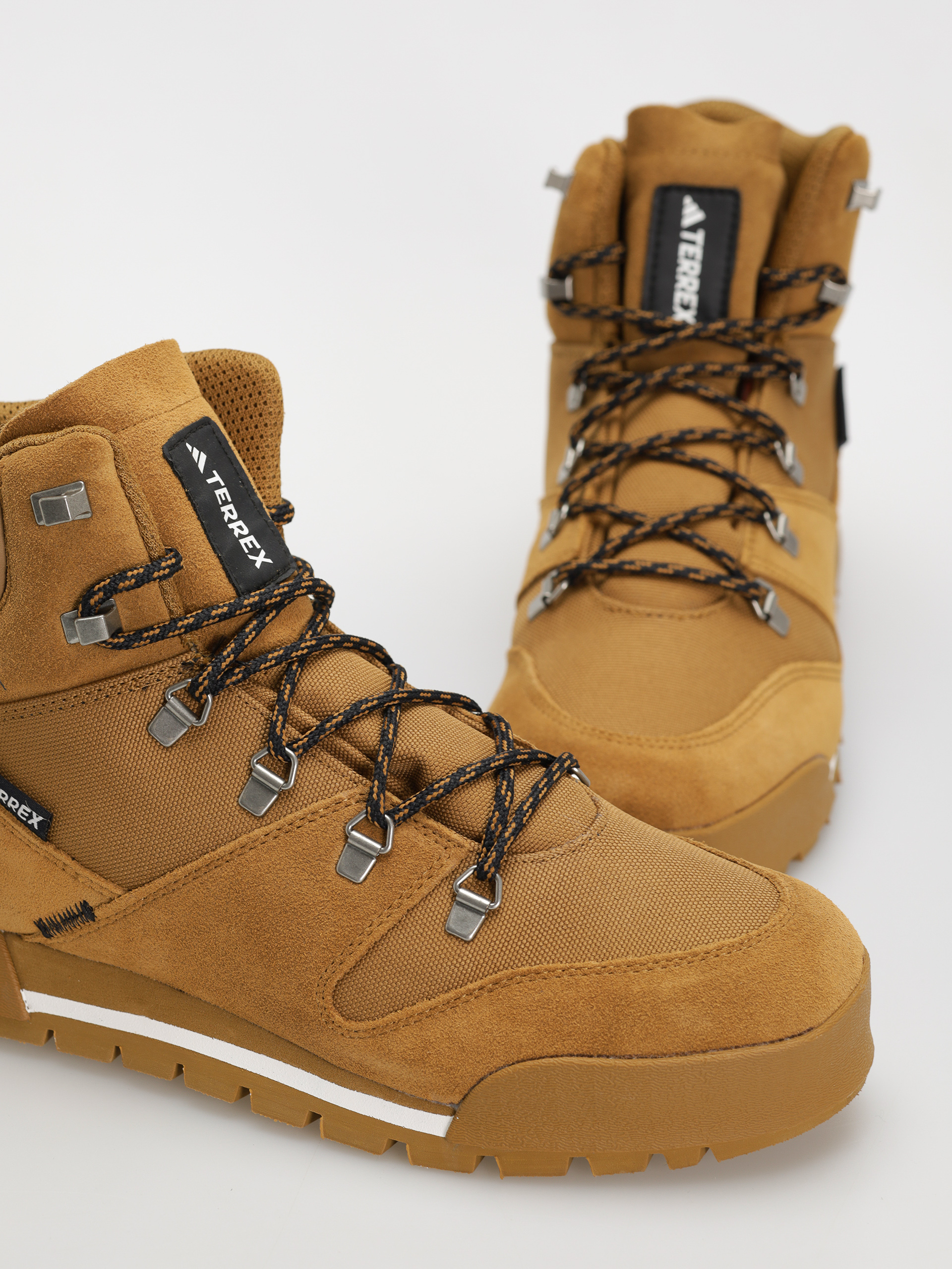 Boty adidas Terrex Snowpitch C. (brostr/brostr/seimor)