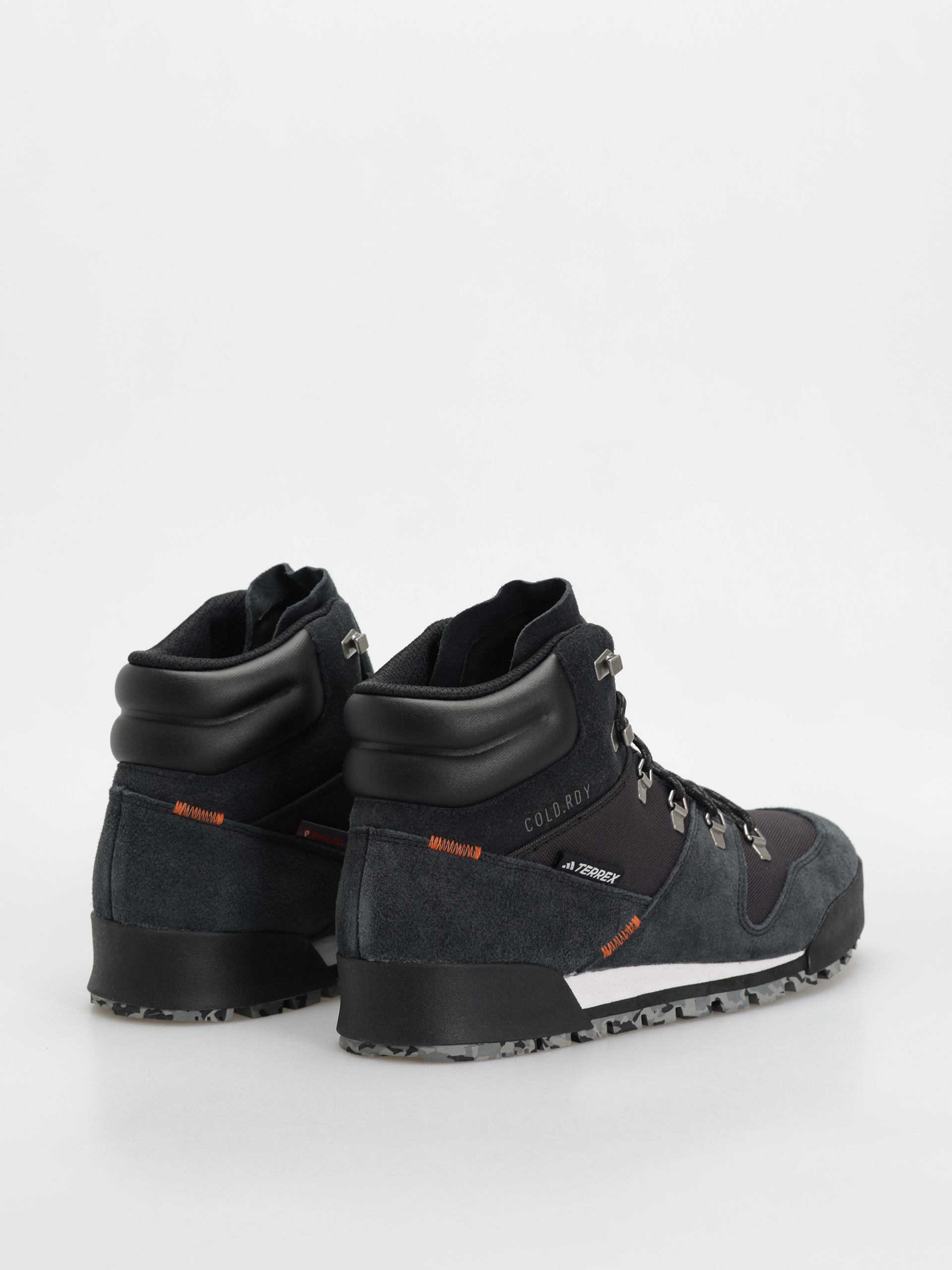 Boty adidas Terrex Snowpitch C. (cblack/cblack/seimor)