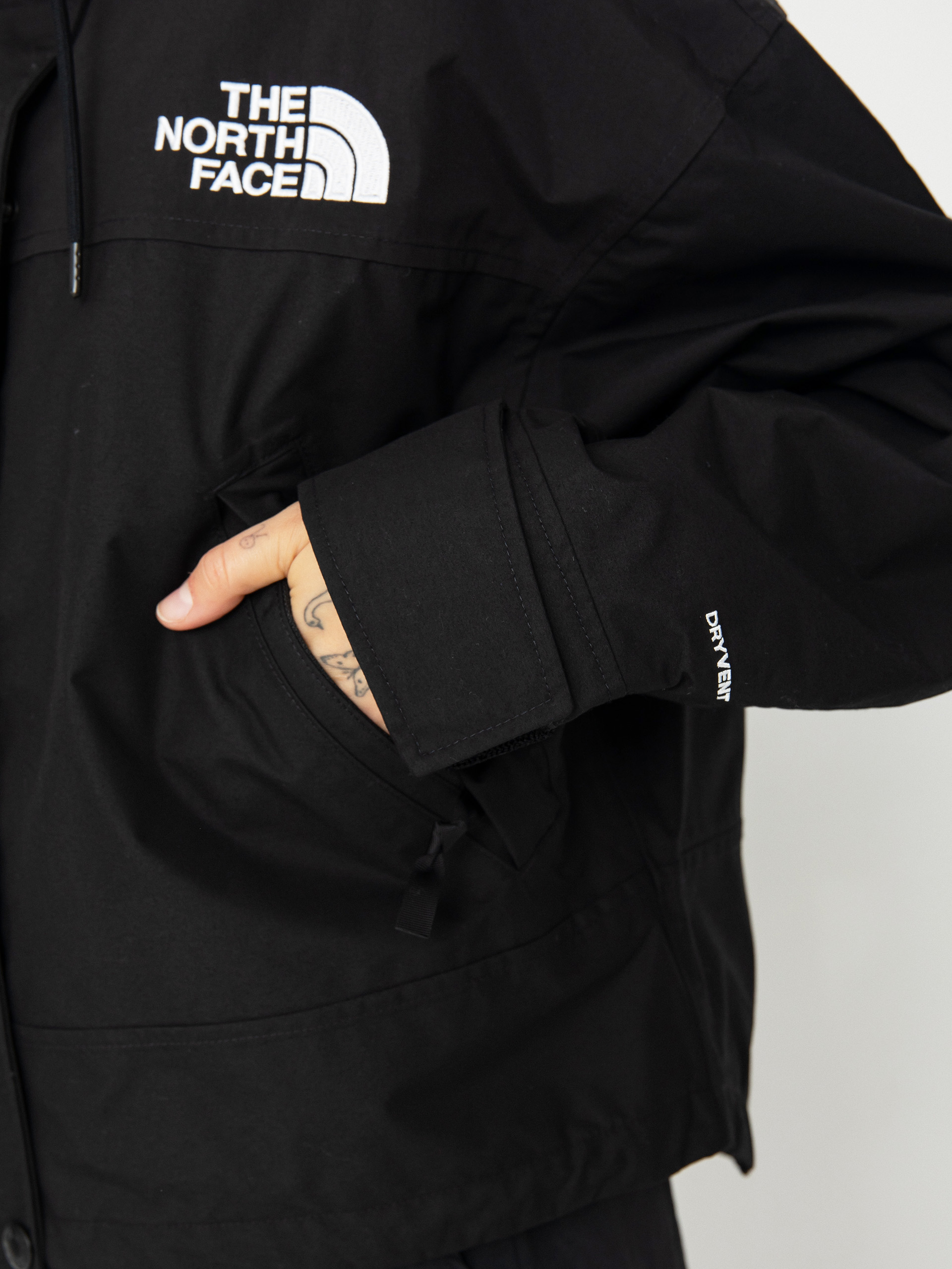 Bunda The North Face Reign On Wmn (tnf black)