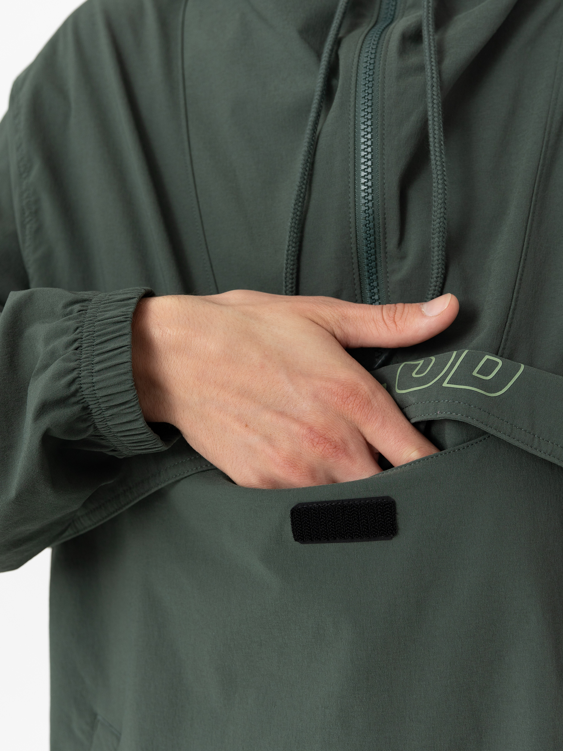 Bunda Nike SB Anorak (vintage green/oil green)