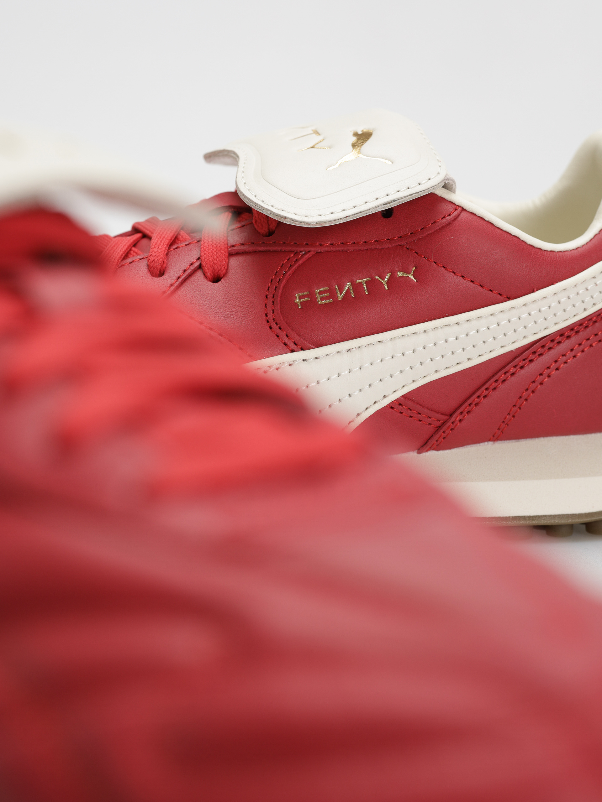 Boty Puma X Fenty Avanti L (club red)