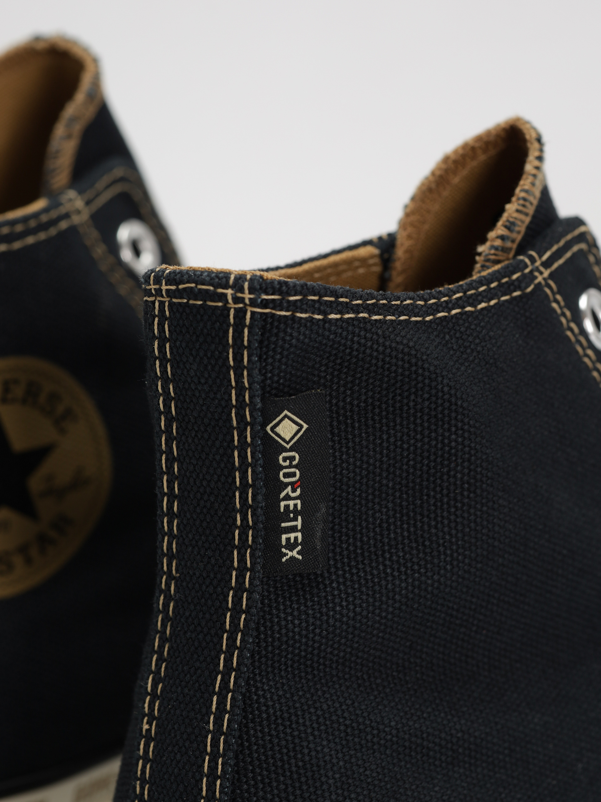 Tenisky Converse Chuck 70 GTX Hi (black/toadstool tan/egret)