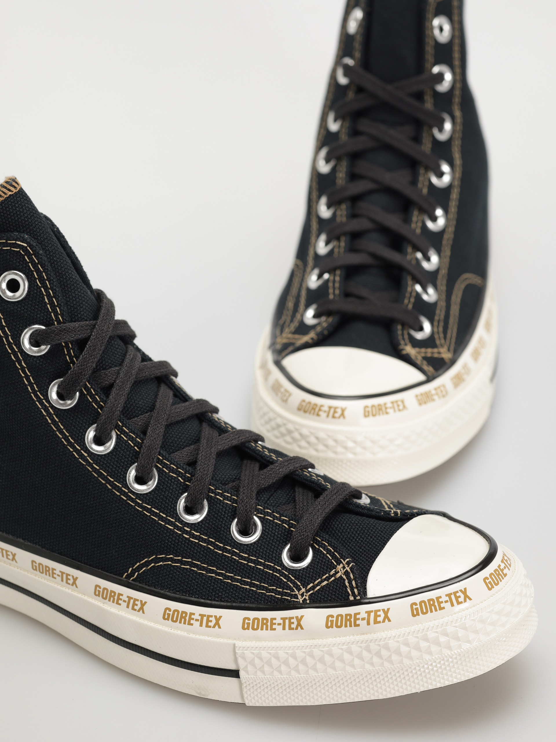 Tenisky Converse Chuck 70 GTX Hi (black/toadstool tan/egret)