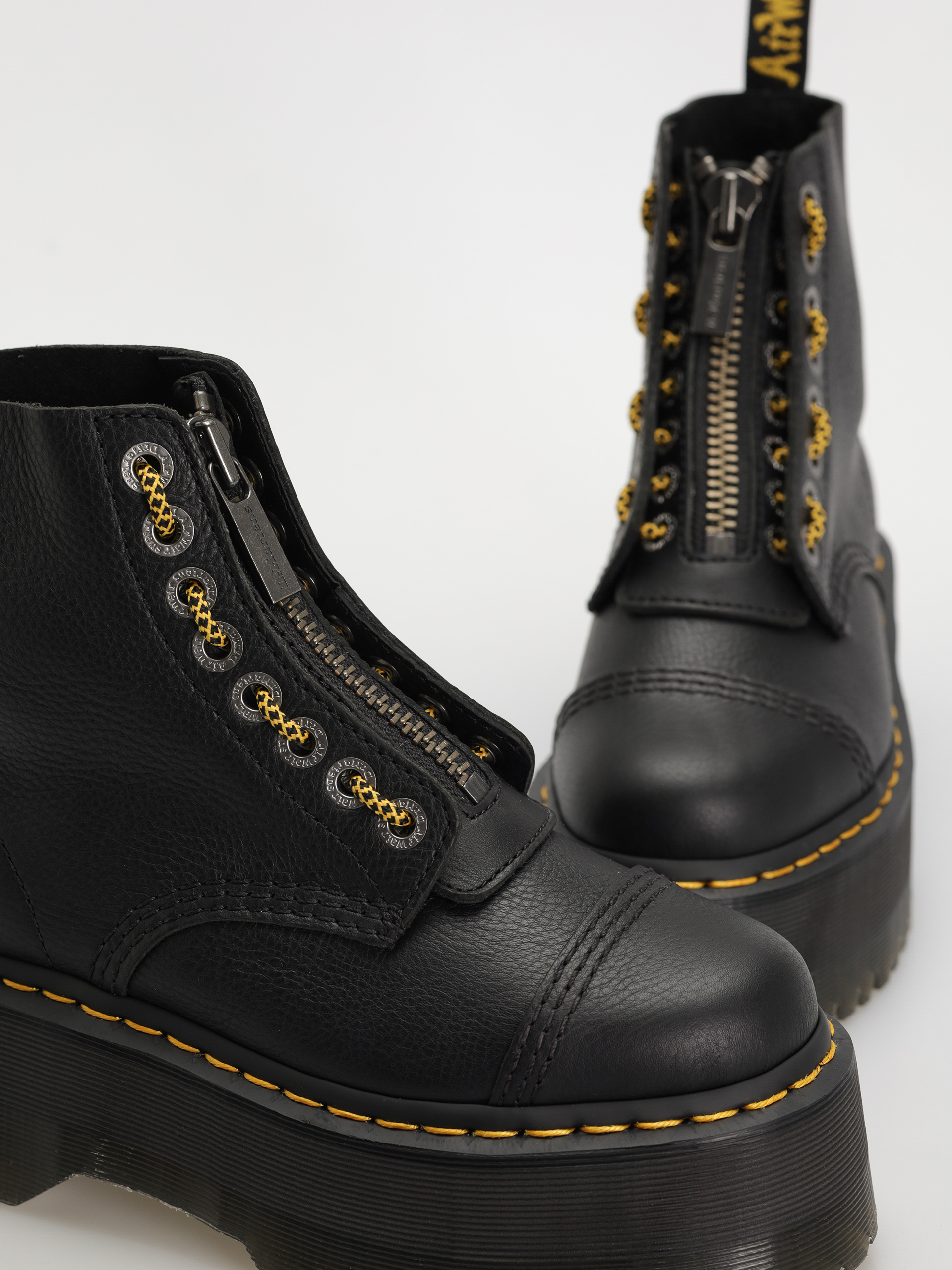 Boty Dr. Martens Sinclair Max Wmn (black pisa)