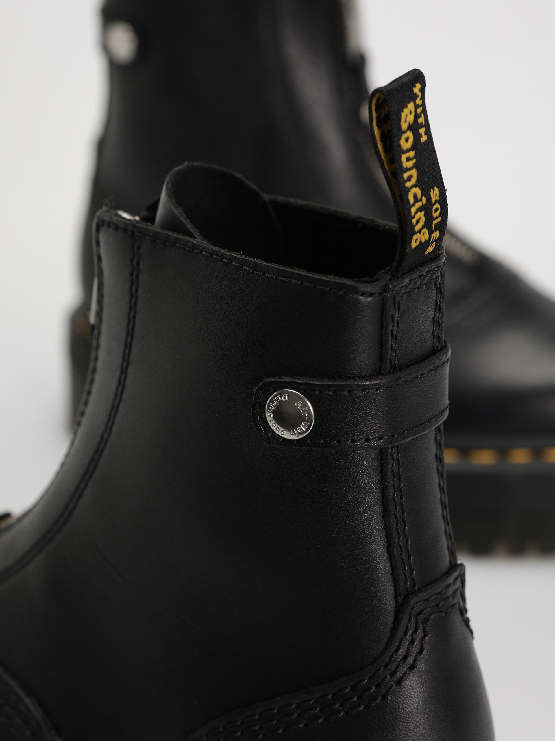 Boty Dr. Martens Jetta Wmn (black sendal)