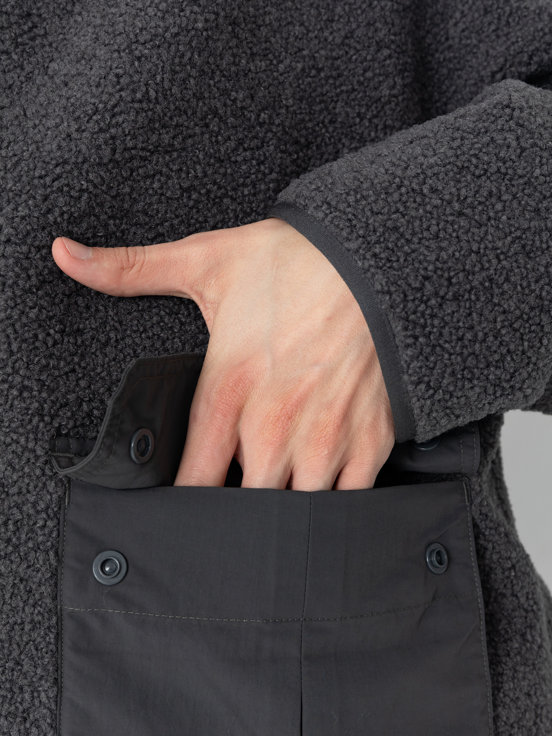 Bunda Carhartt WIP Devin Liner (graphite/graphite)