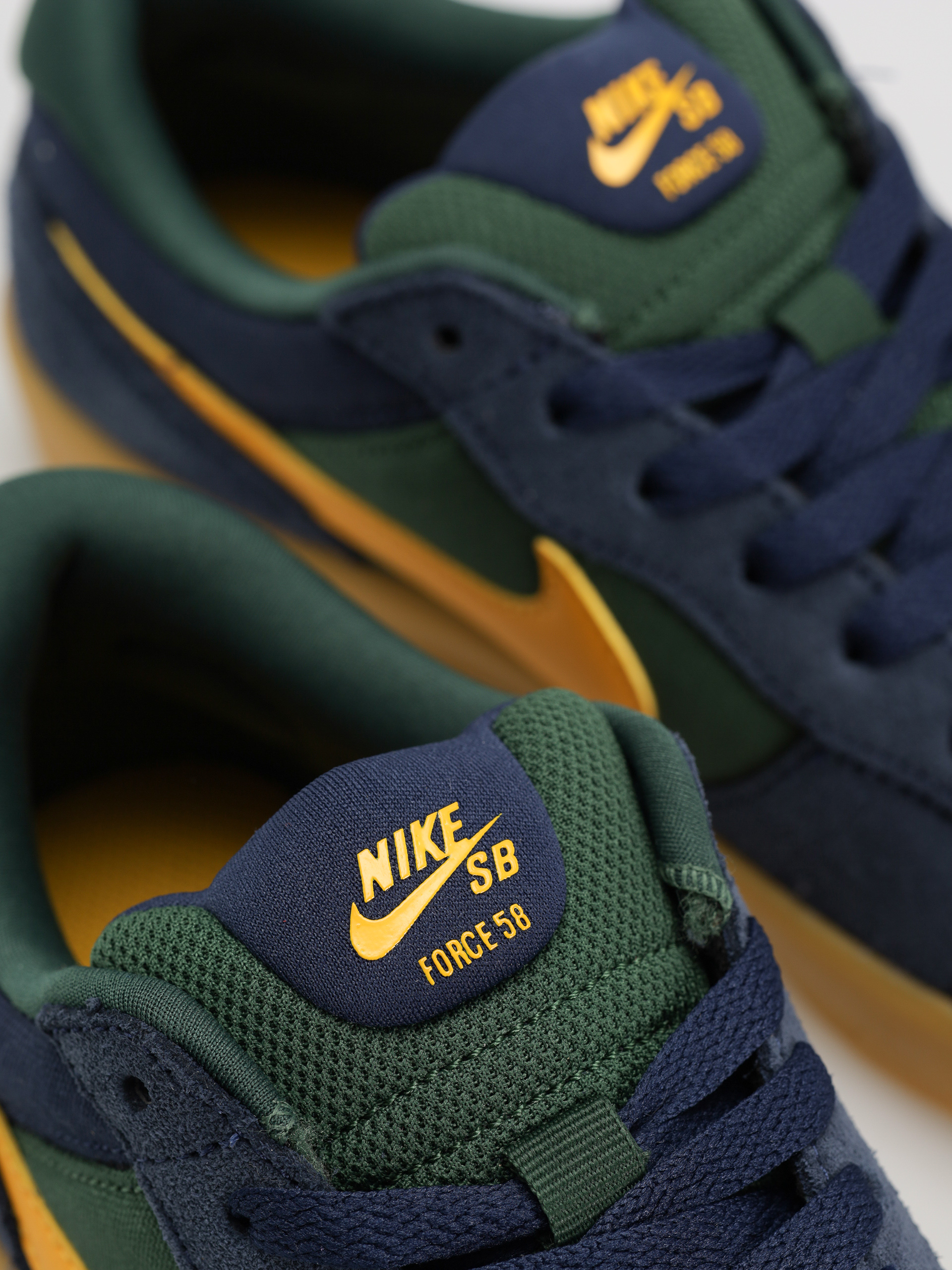 Boty Nike SB Force 58 (midnight navy/university gold fir)