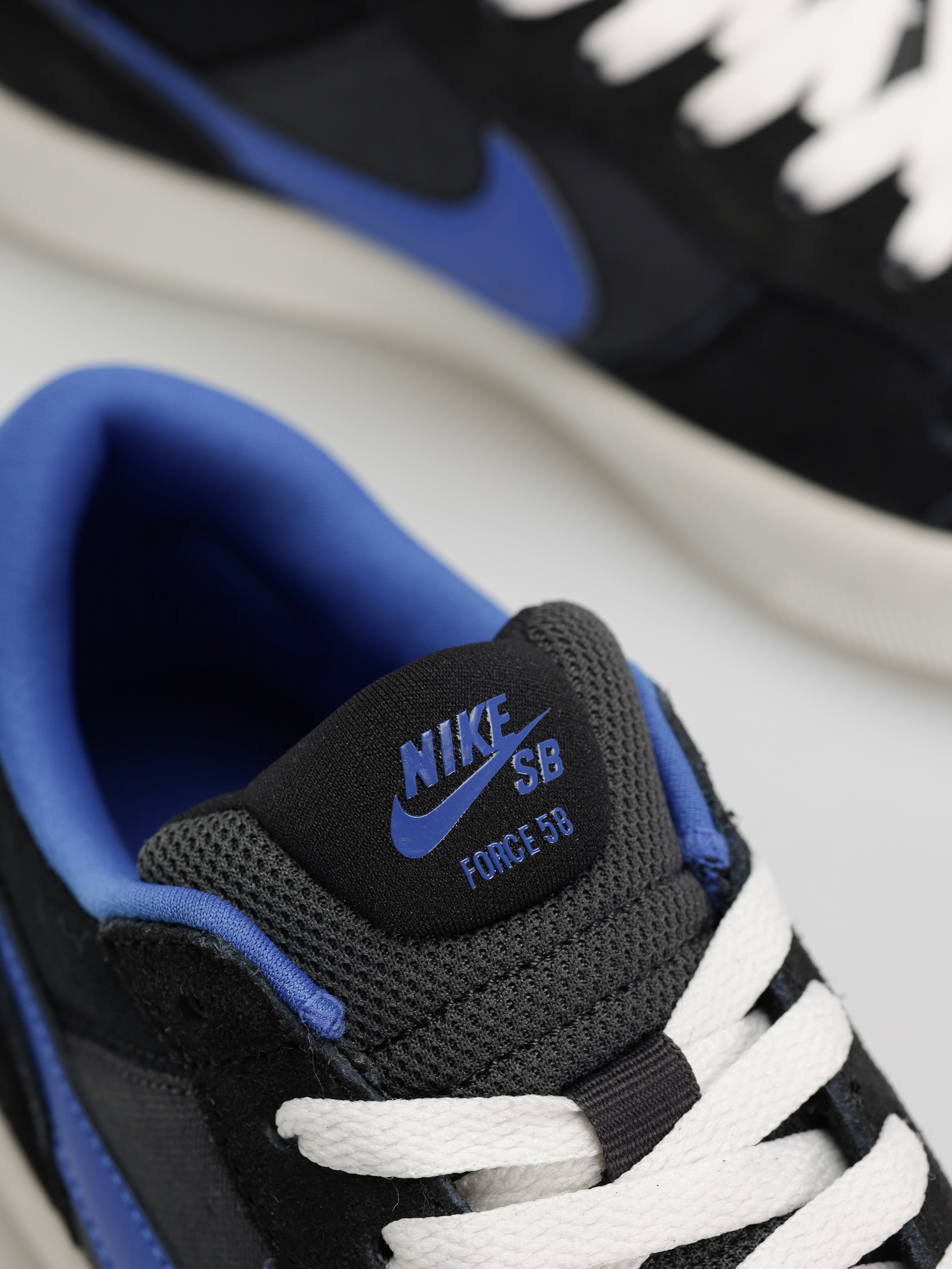 Boty Nike SB Force 58 (black/hyper royal anthracite)