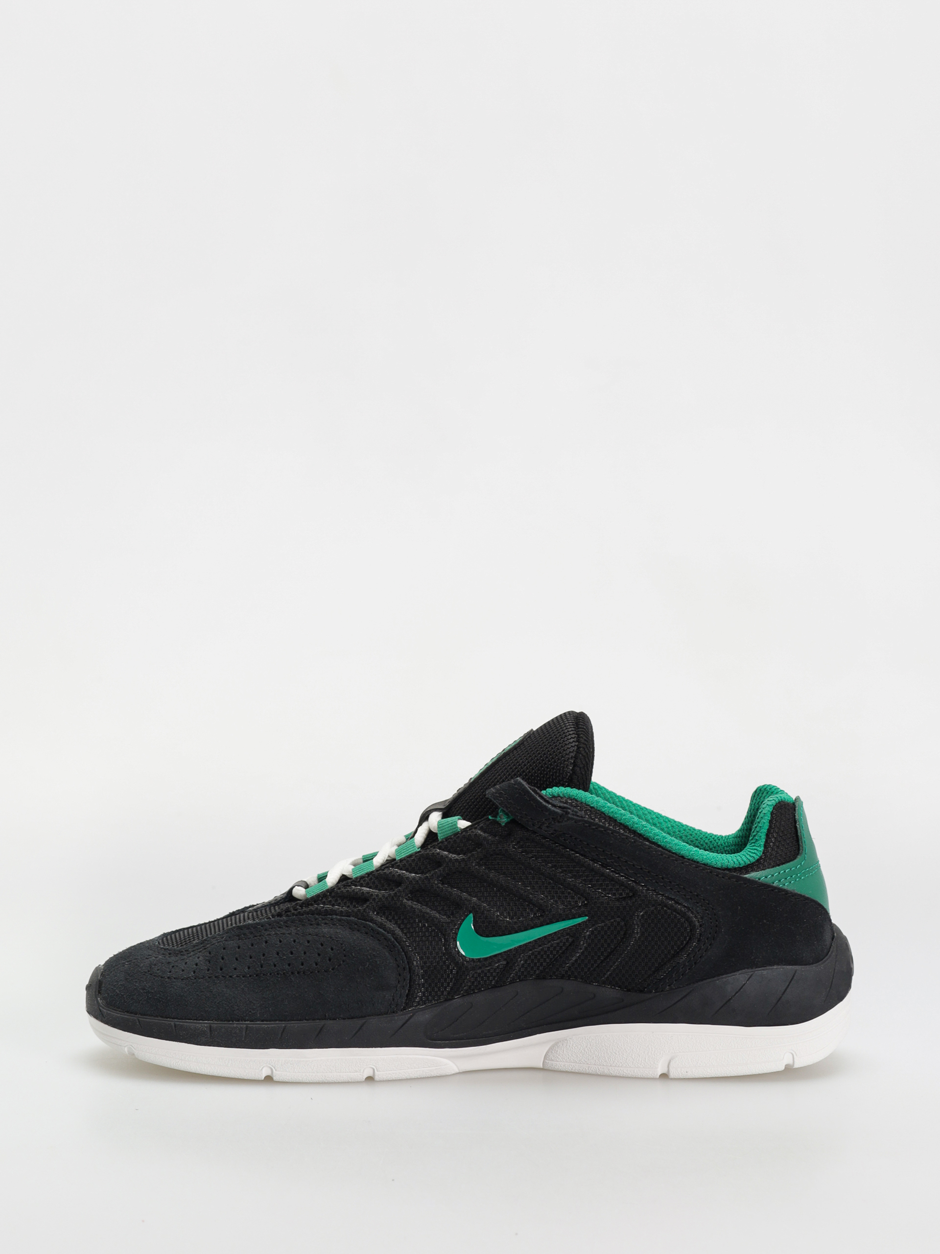 Boty Nike SB Vertebrae (black/malachite black summit white)