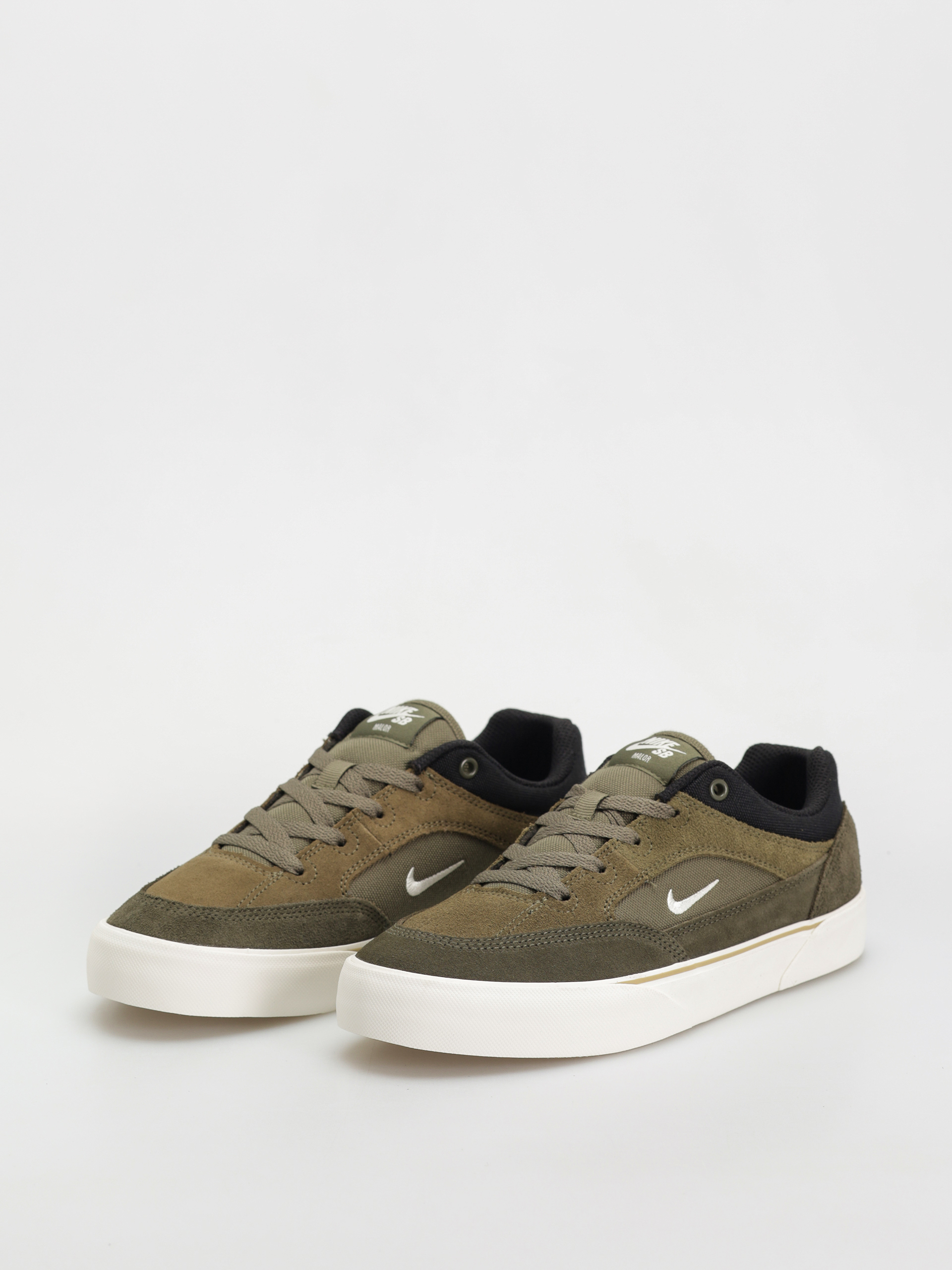 Boty Nike SB Malor (medium olive/sail cargo khaki black)
