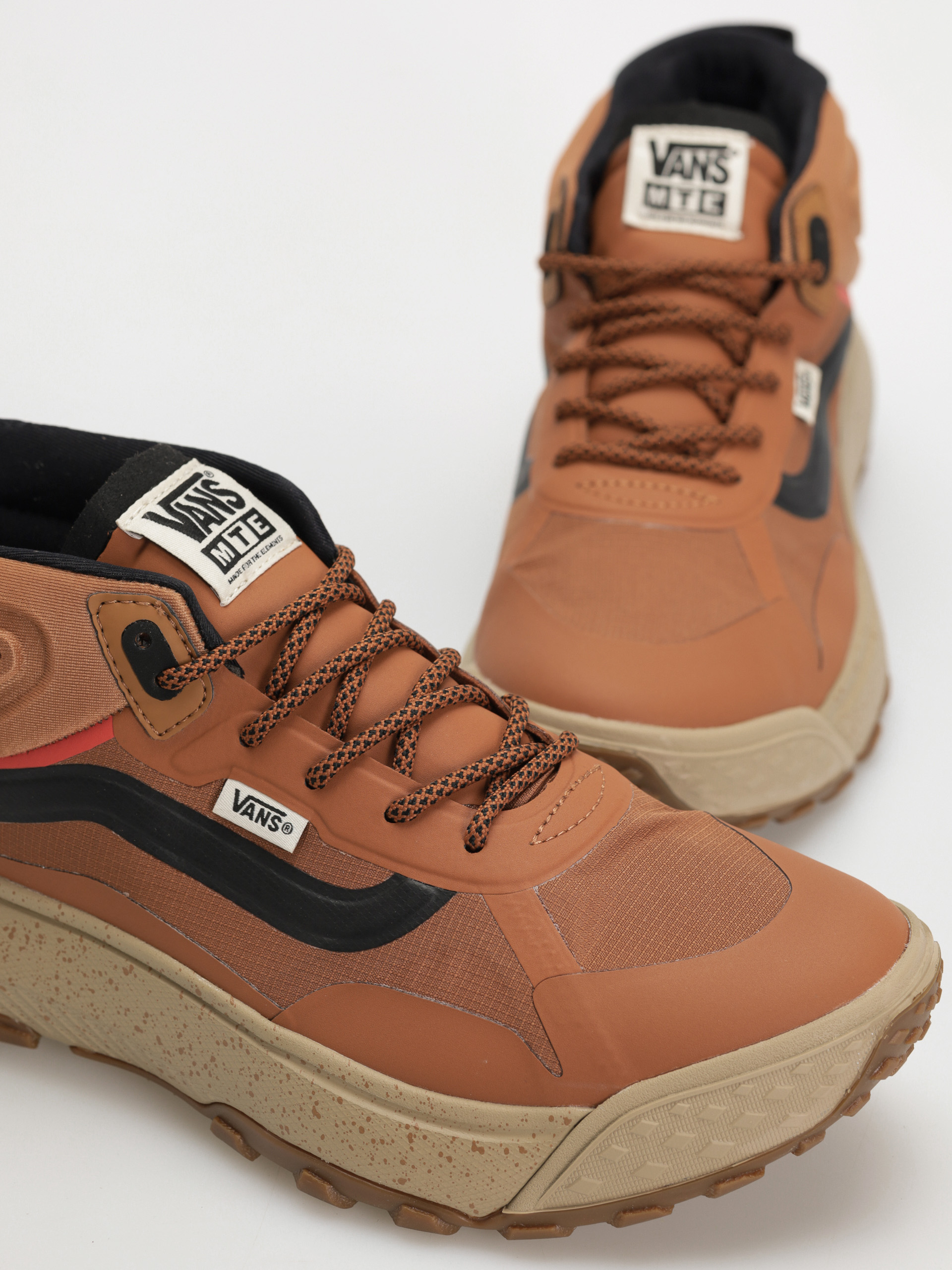 Boty Vans Crosspath Mid MTE (glazed ginger)